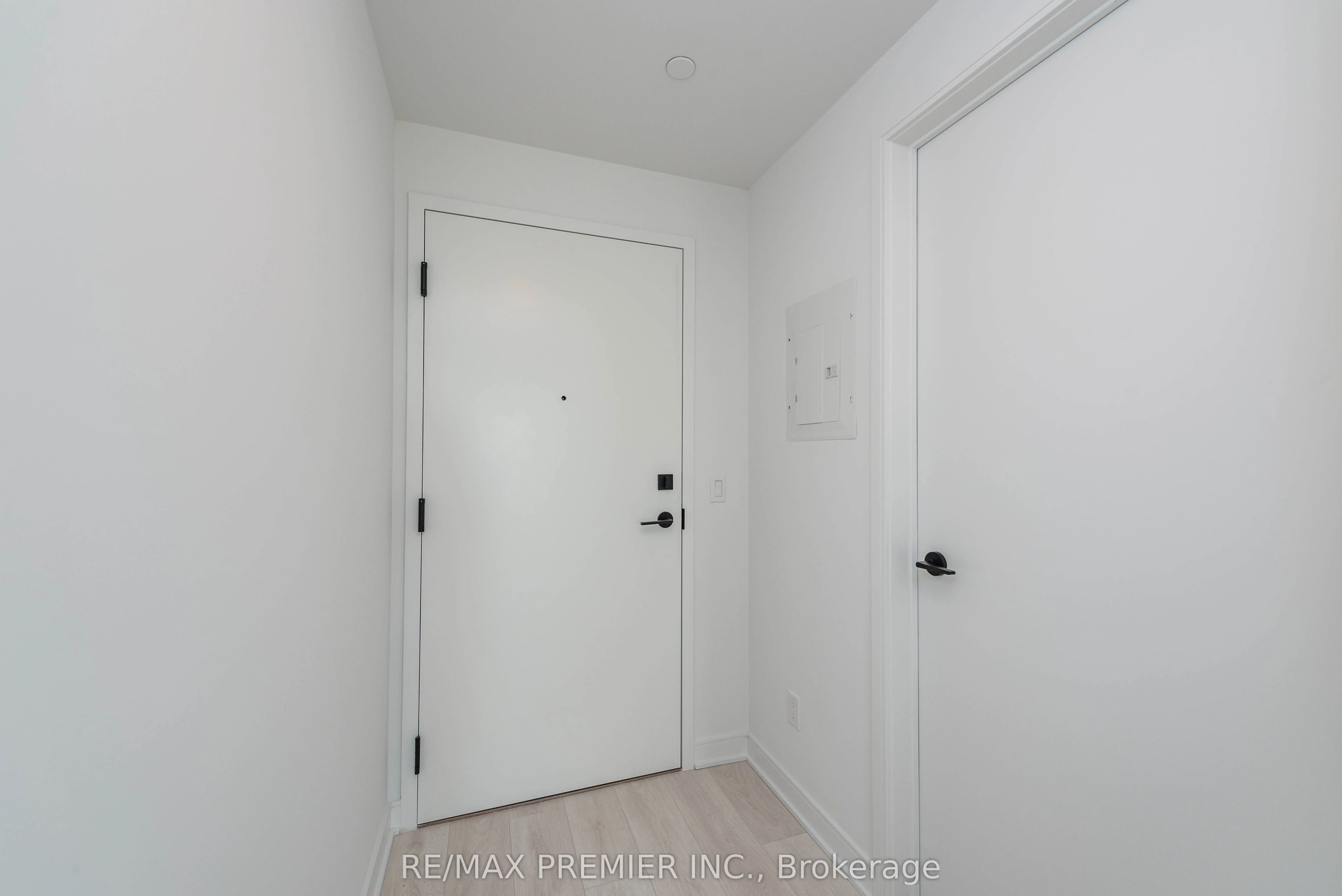 35 Rolling Mills Road, #S441