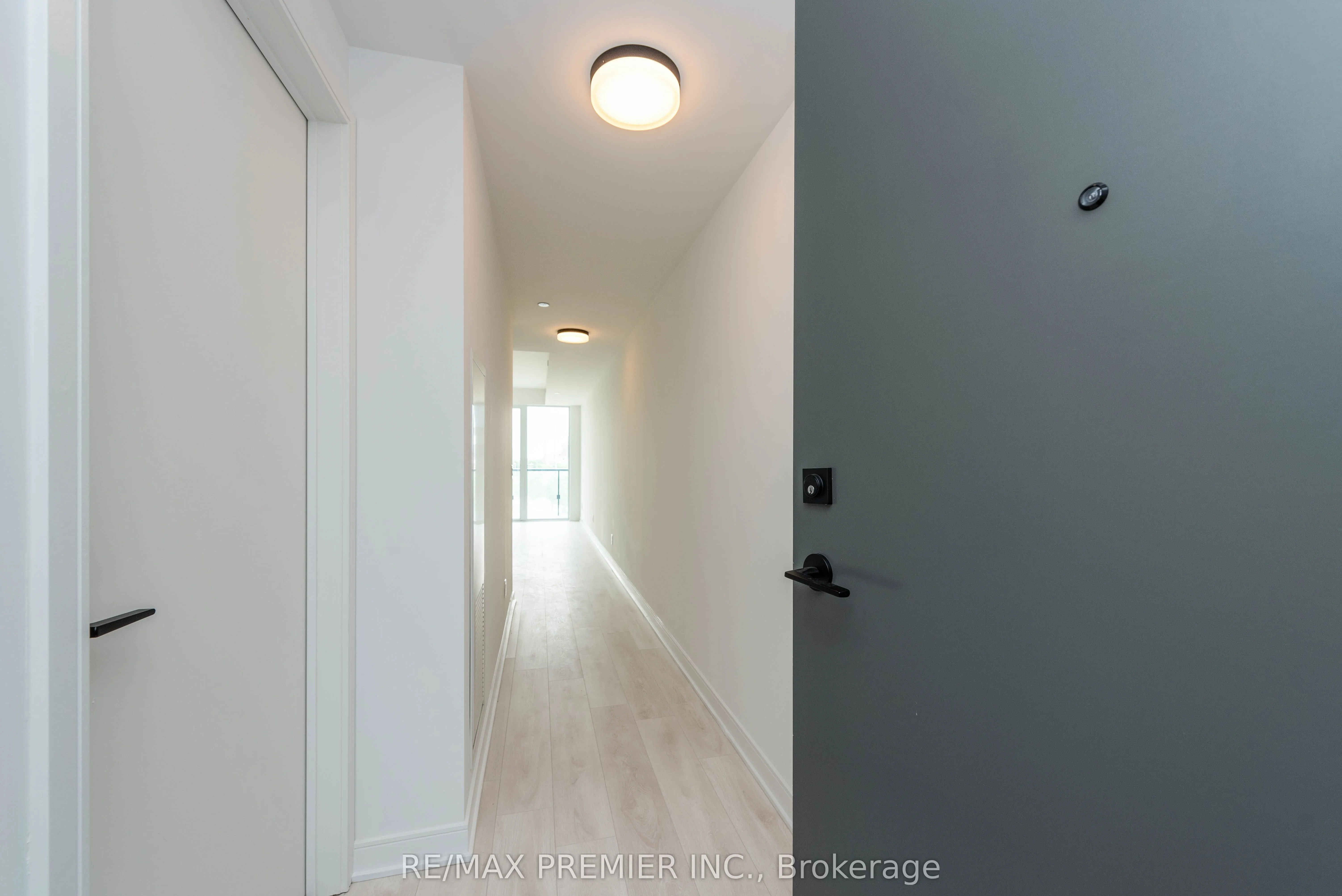 35 Rolling Mills Road, #S441