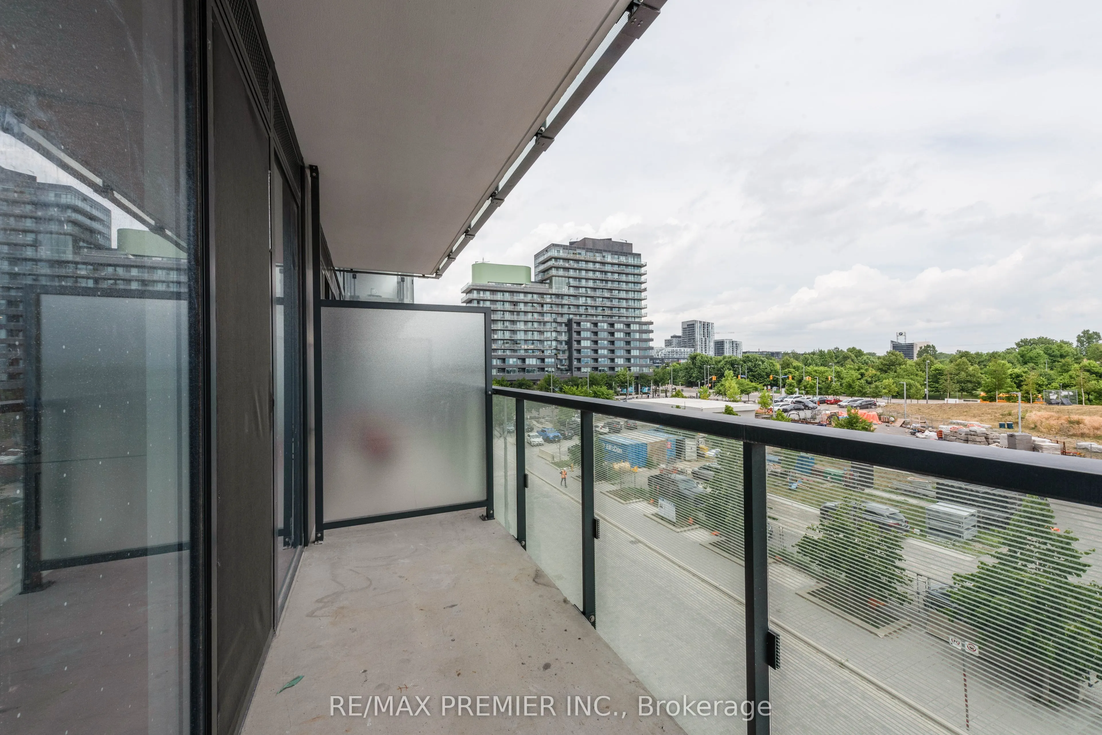 35 Rolling Mills Road, #S441