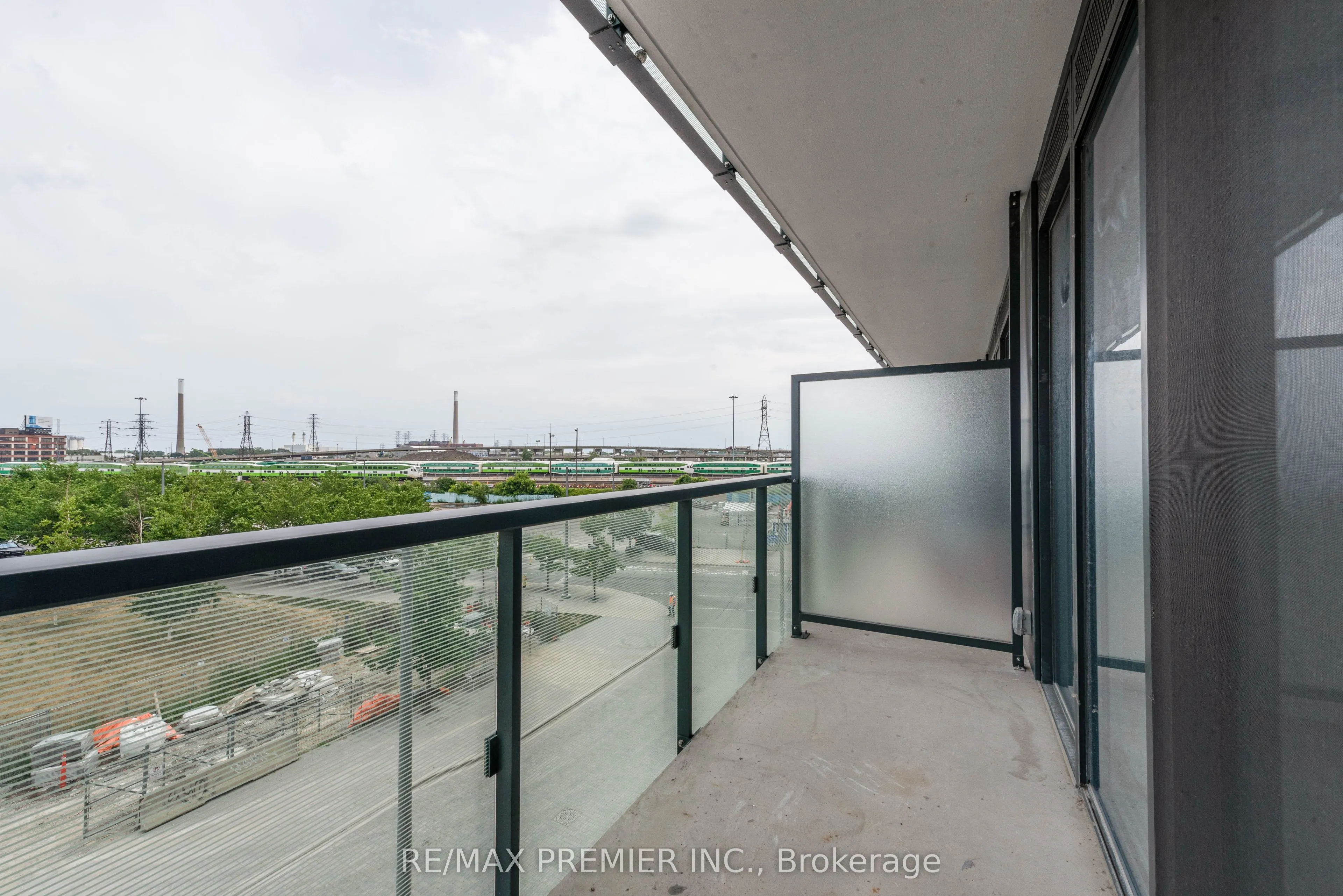 35 Rolling Mills Road, #S441