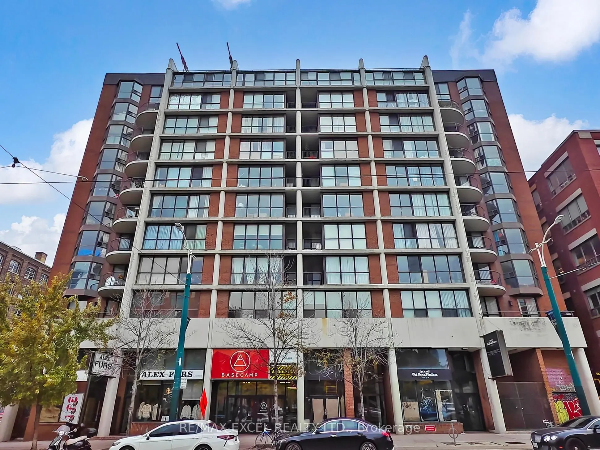 188 Spadina Avenue, #406