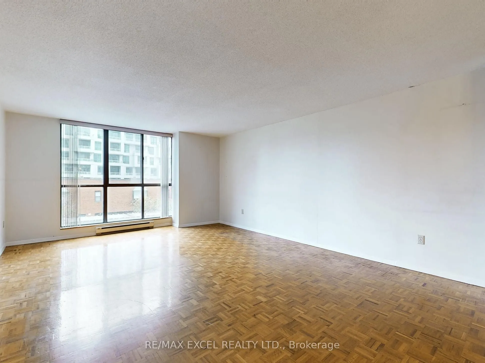 188 Spadina Avenue, #406