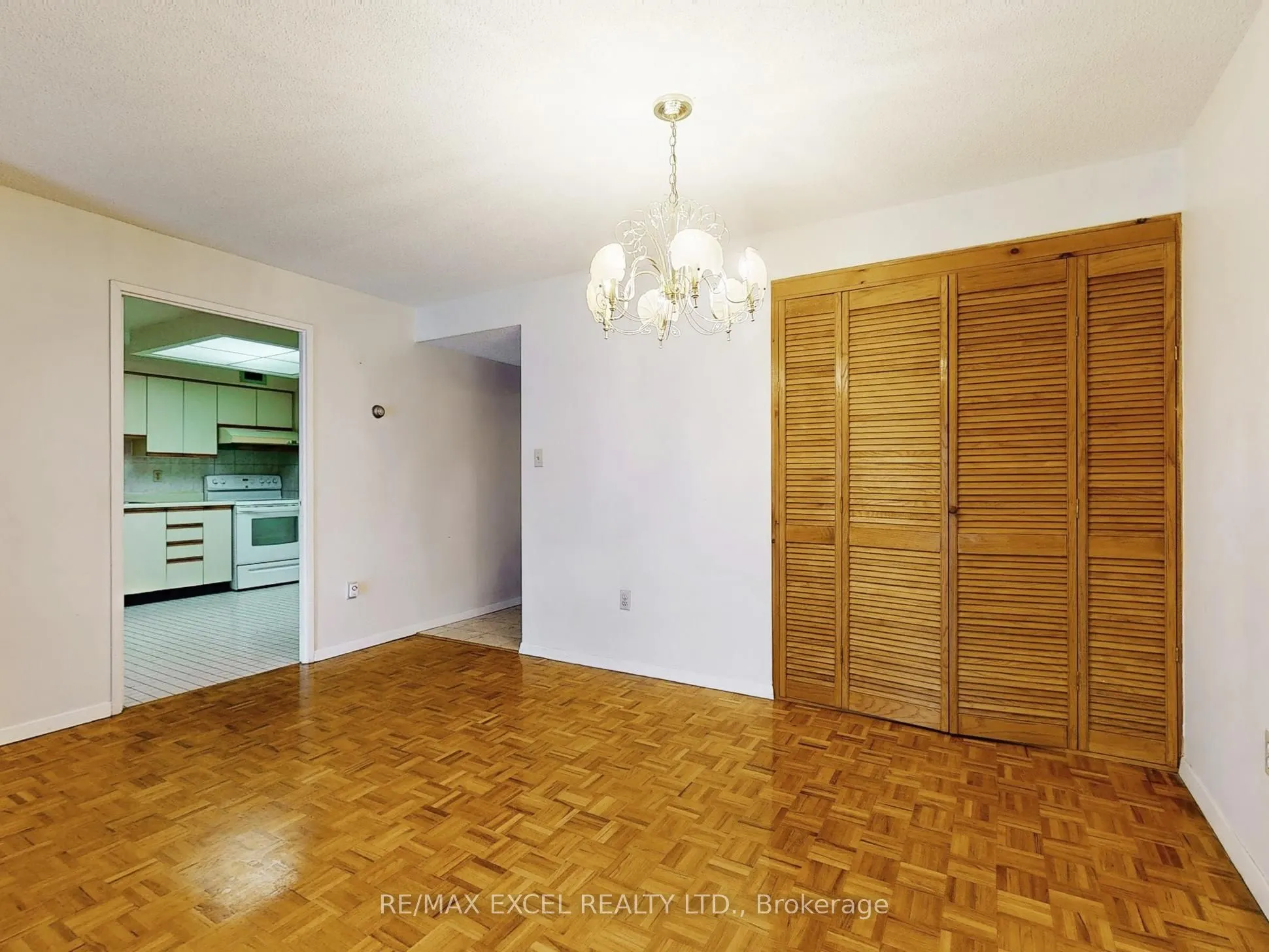 188 Spadina Avenue, #406