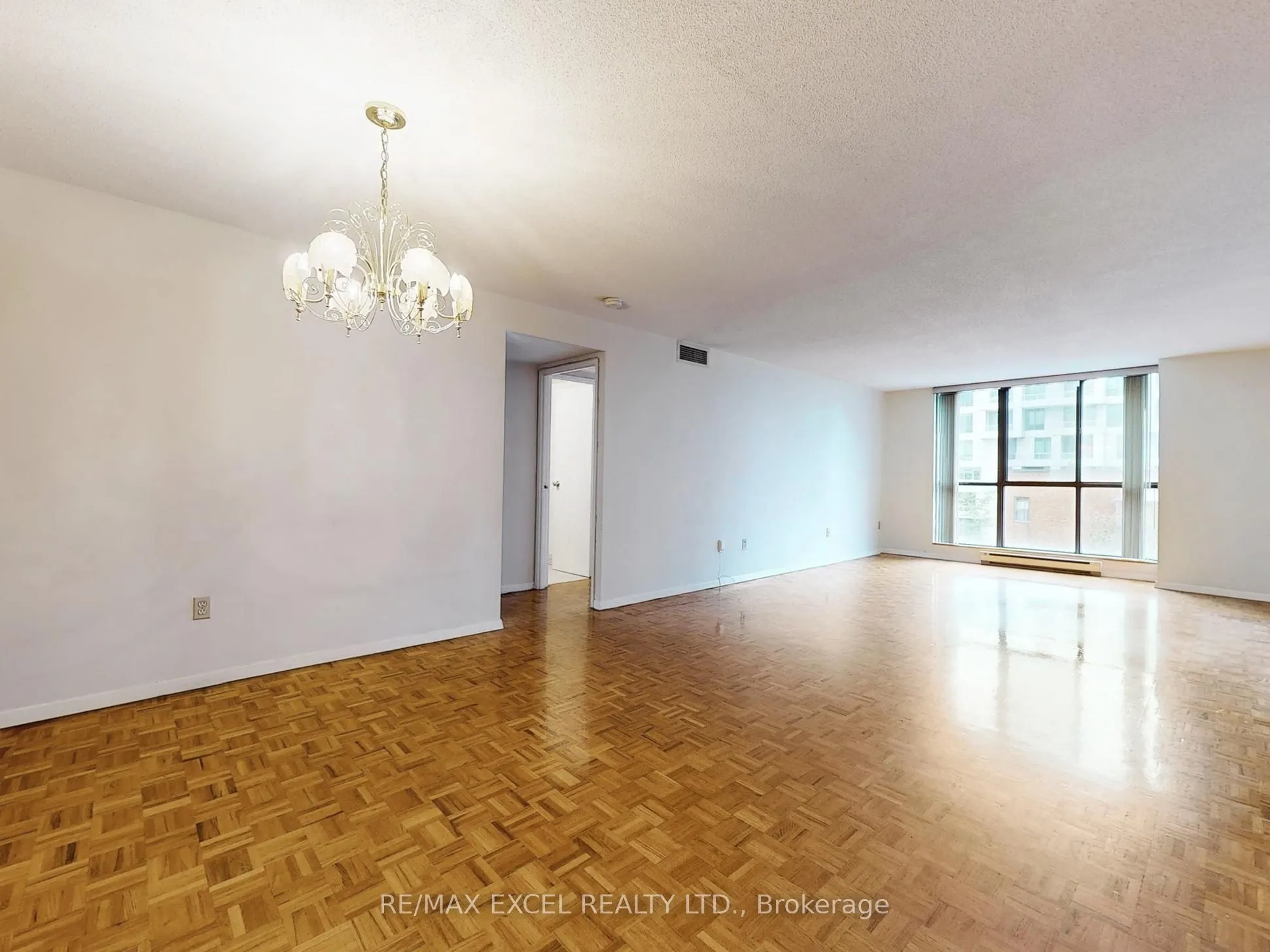 188 Spadina Avenue, #406