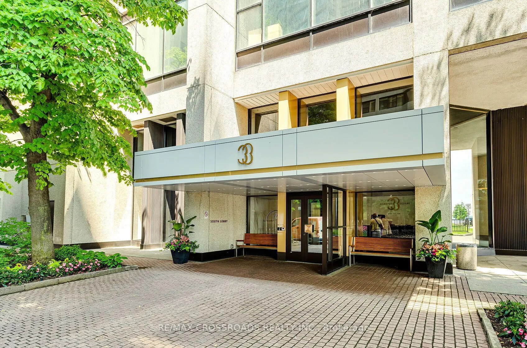33 Harbour Square, #2212