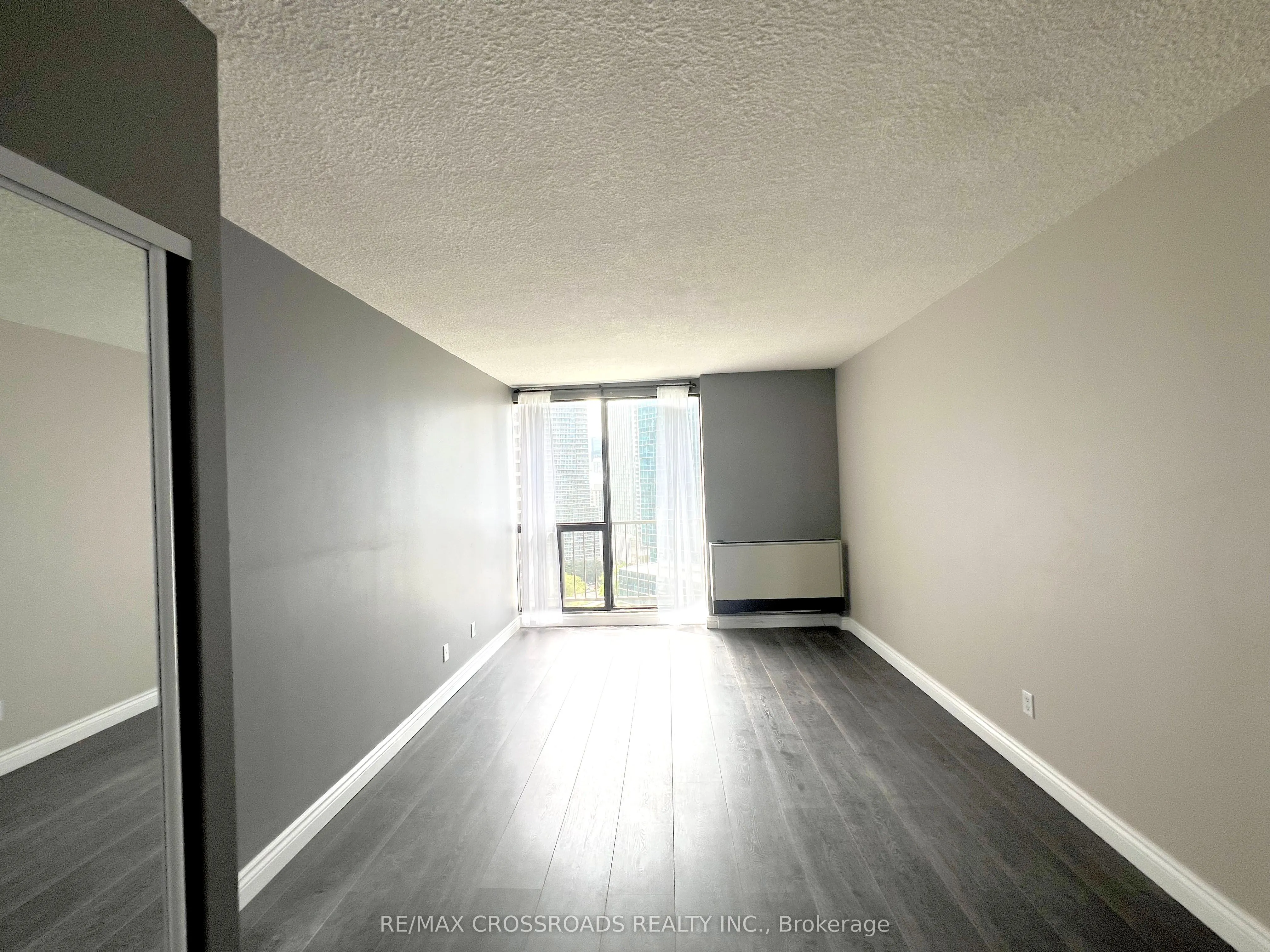 33 Harbour Square, #2212
