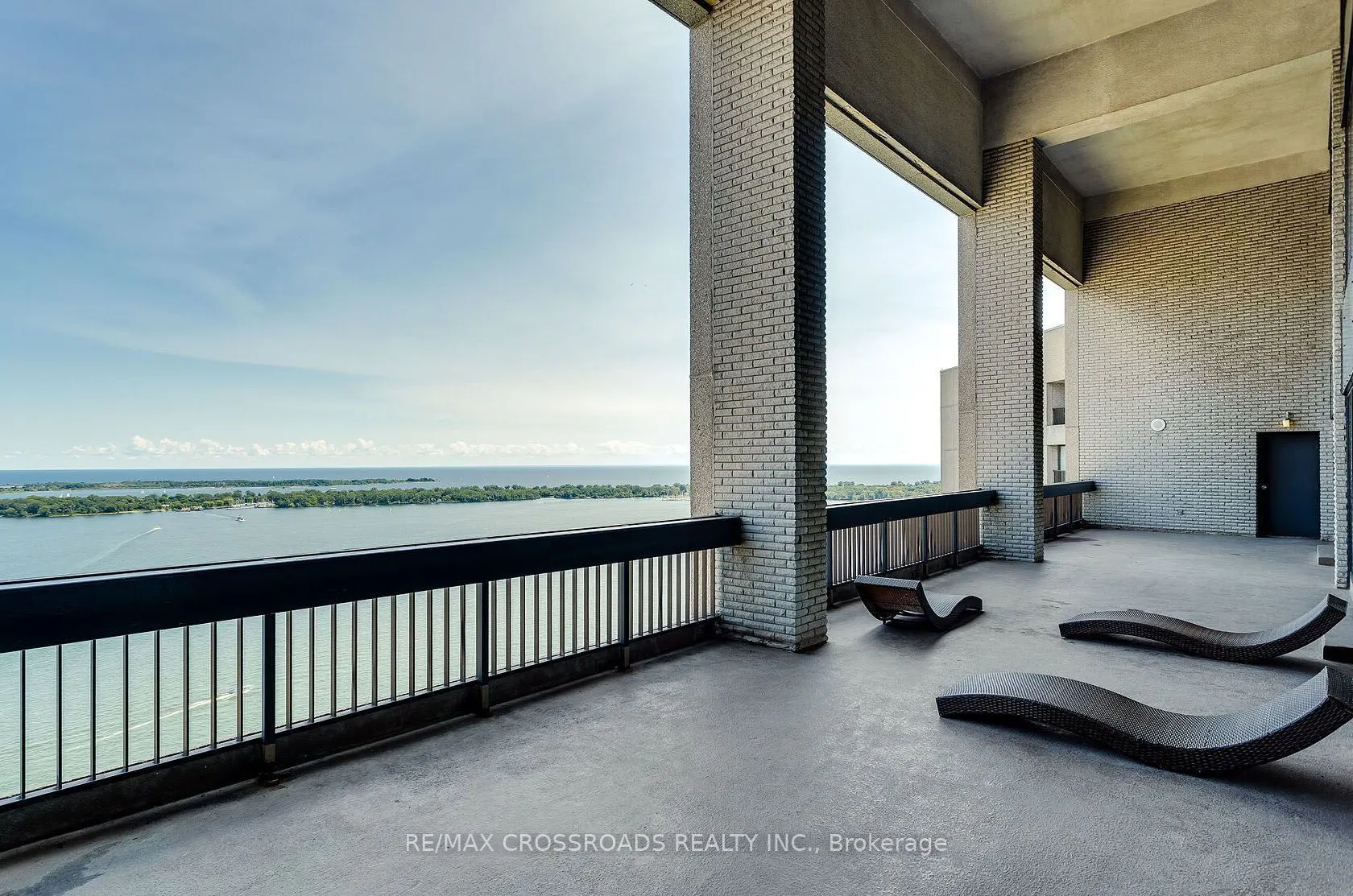 33 Harbour Square, #2212