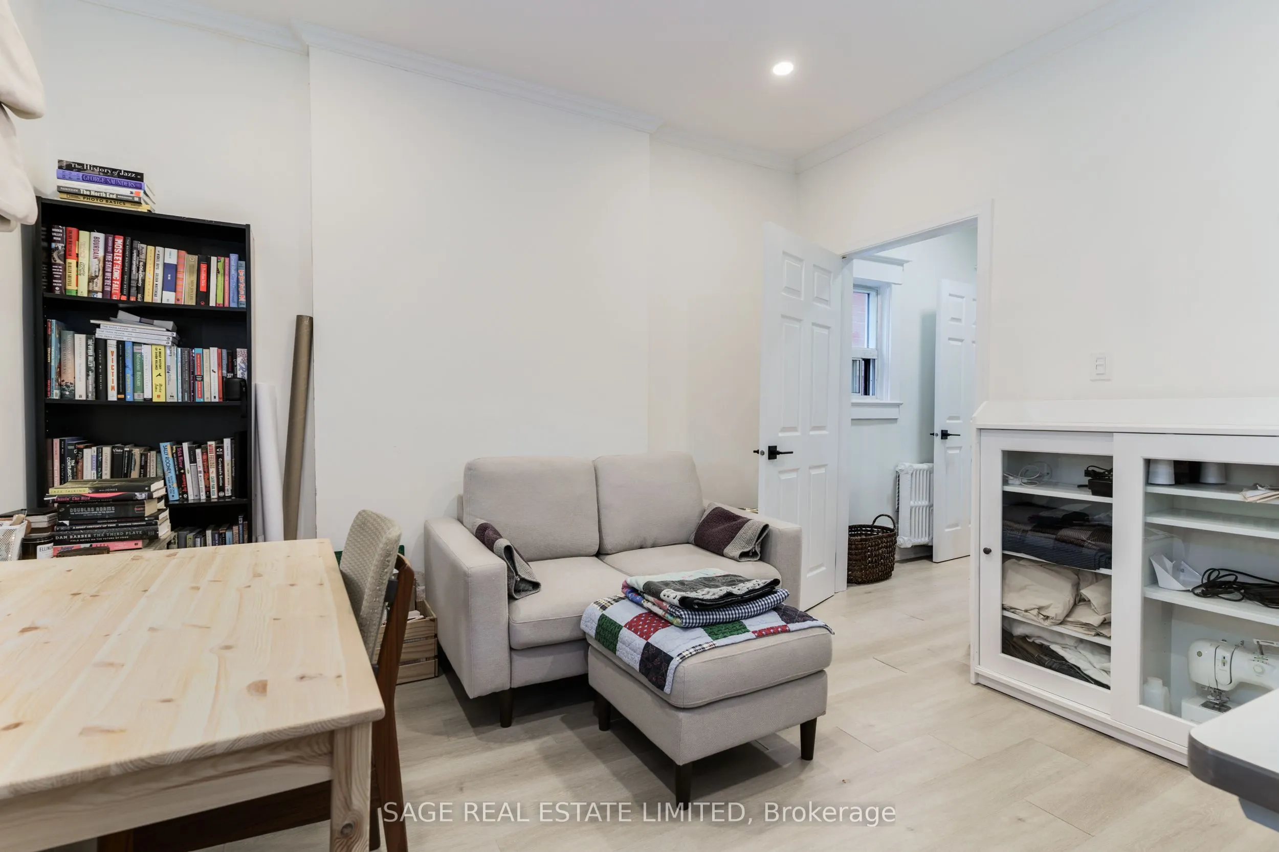 37 Rusholme Road, #Main