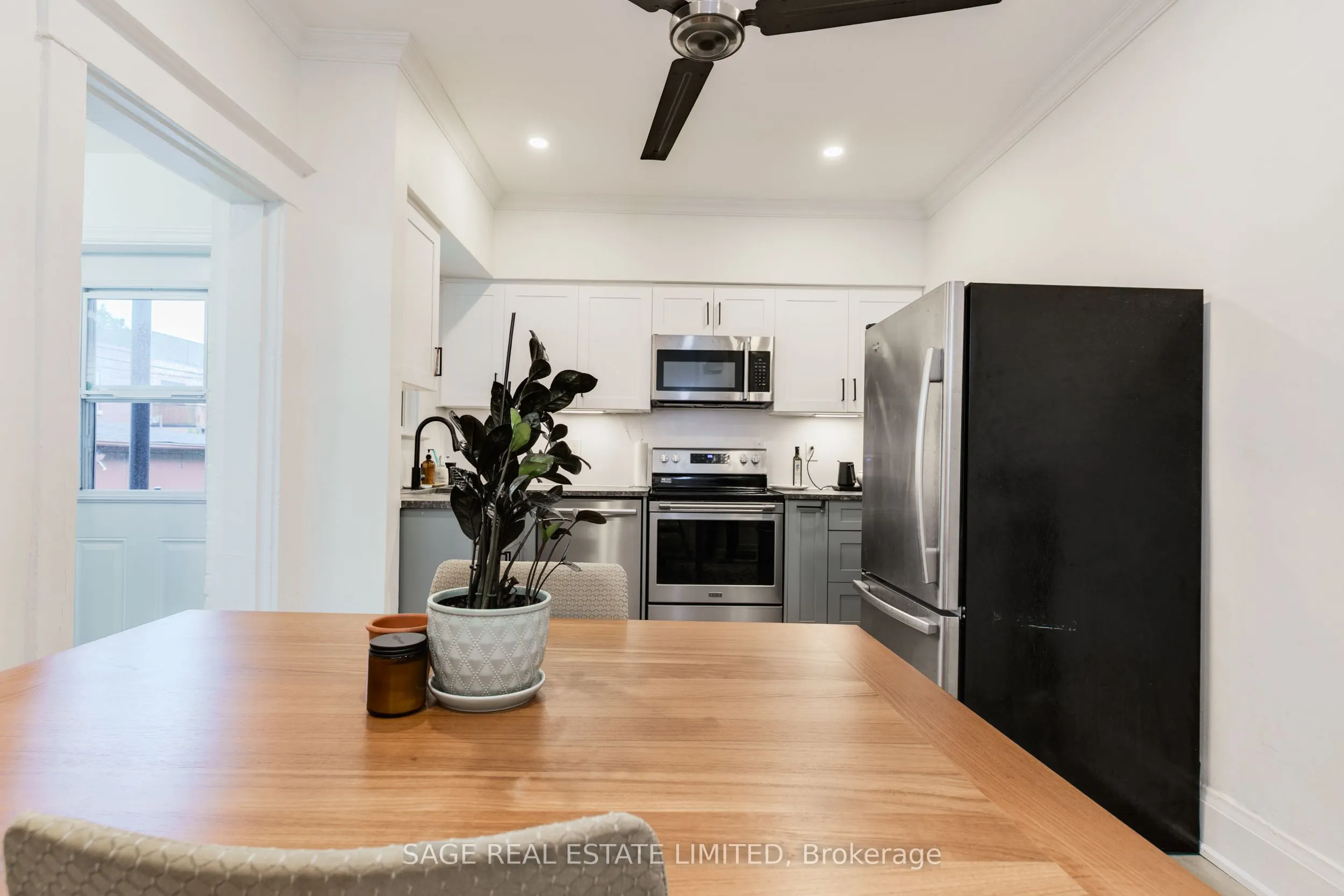 37 Rusholme Road, #Main