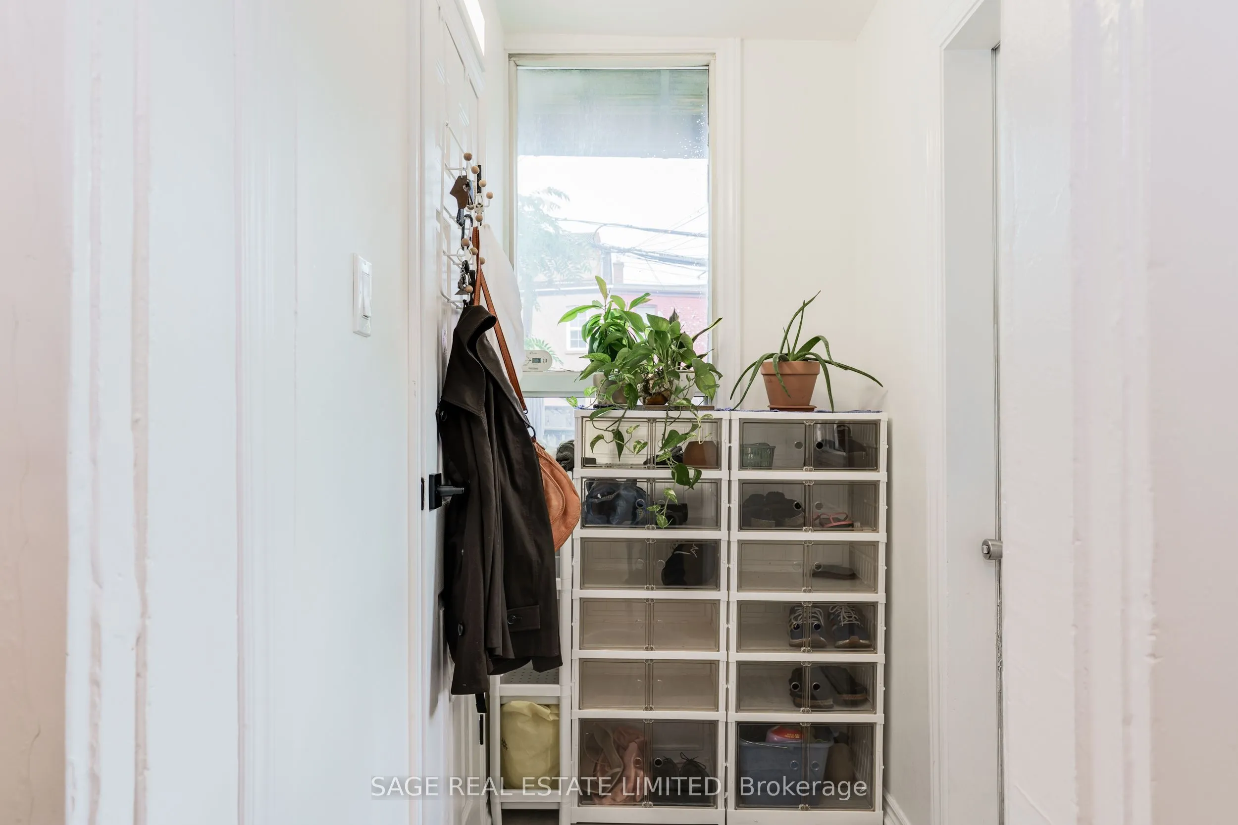 37 Rusholme Road, #Main