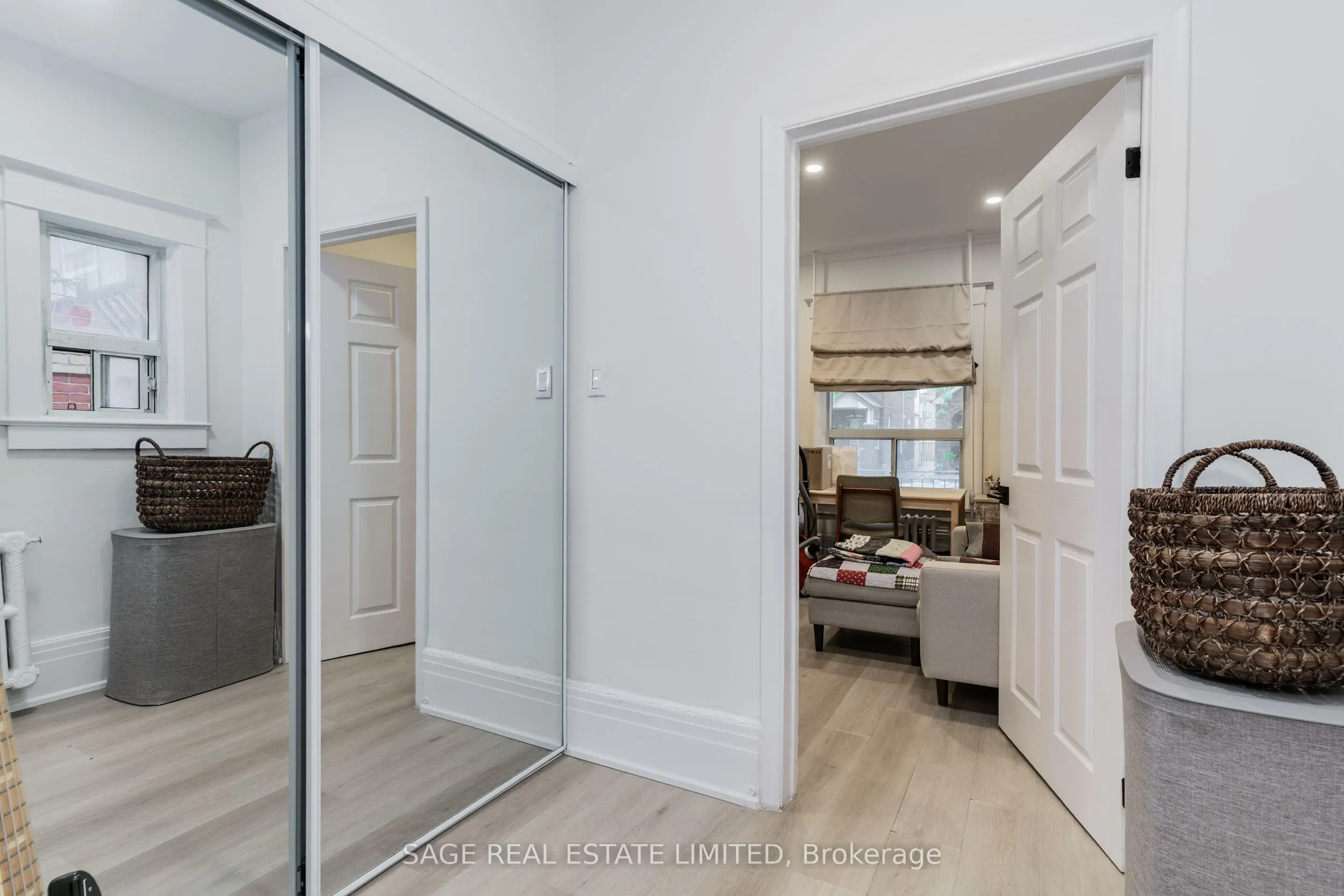 37 Rusholme Road, #Main