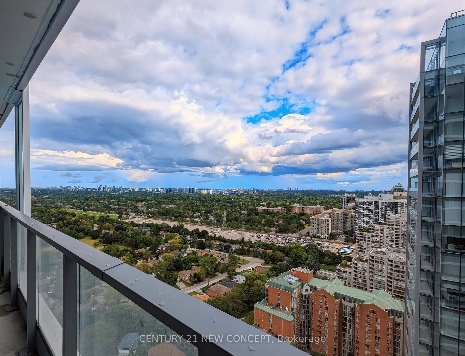 7 Golden Lion Heights, #2905