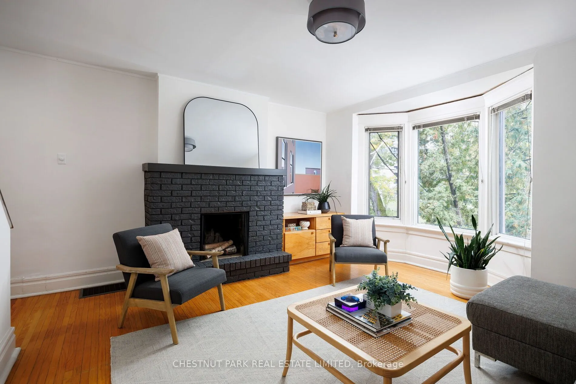 272 Robert Street