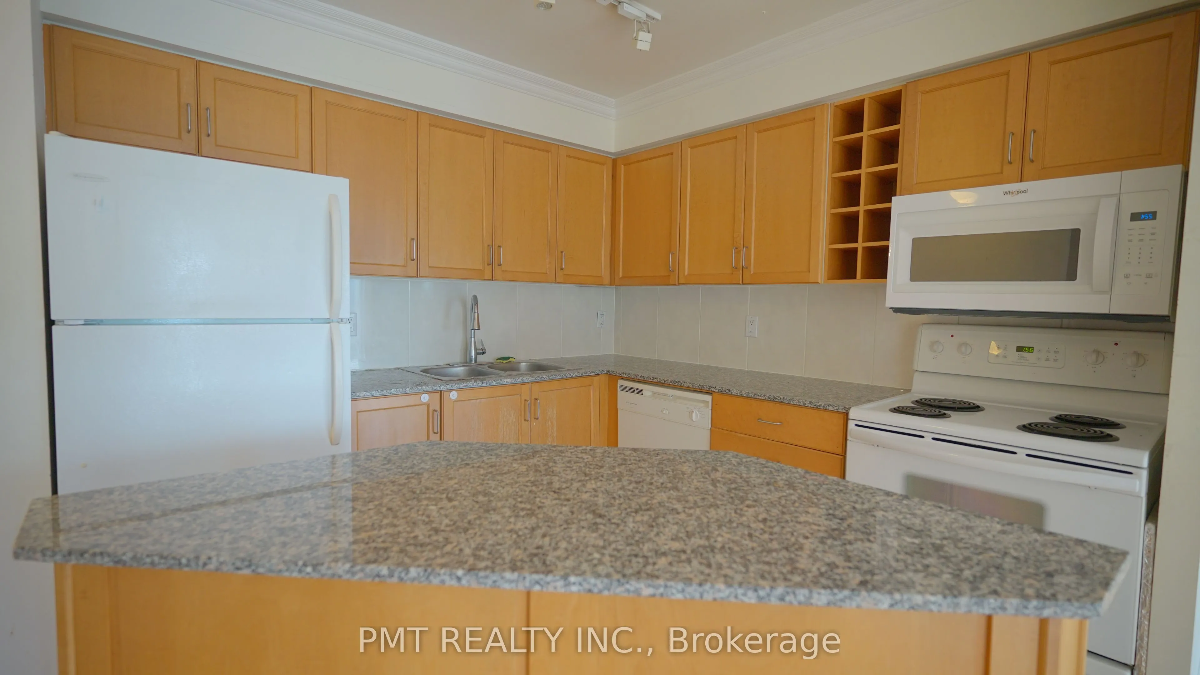 210 Victoria Street, #3008