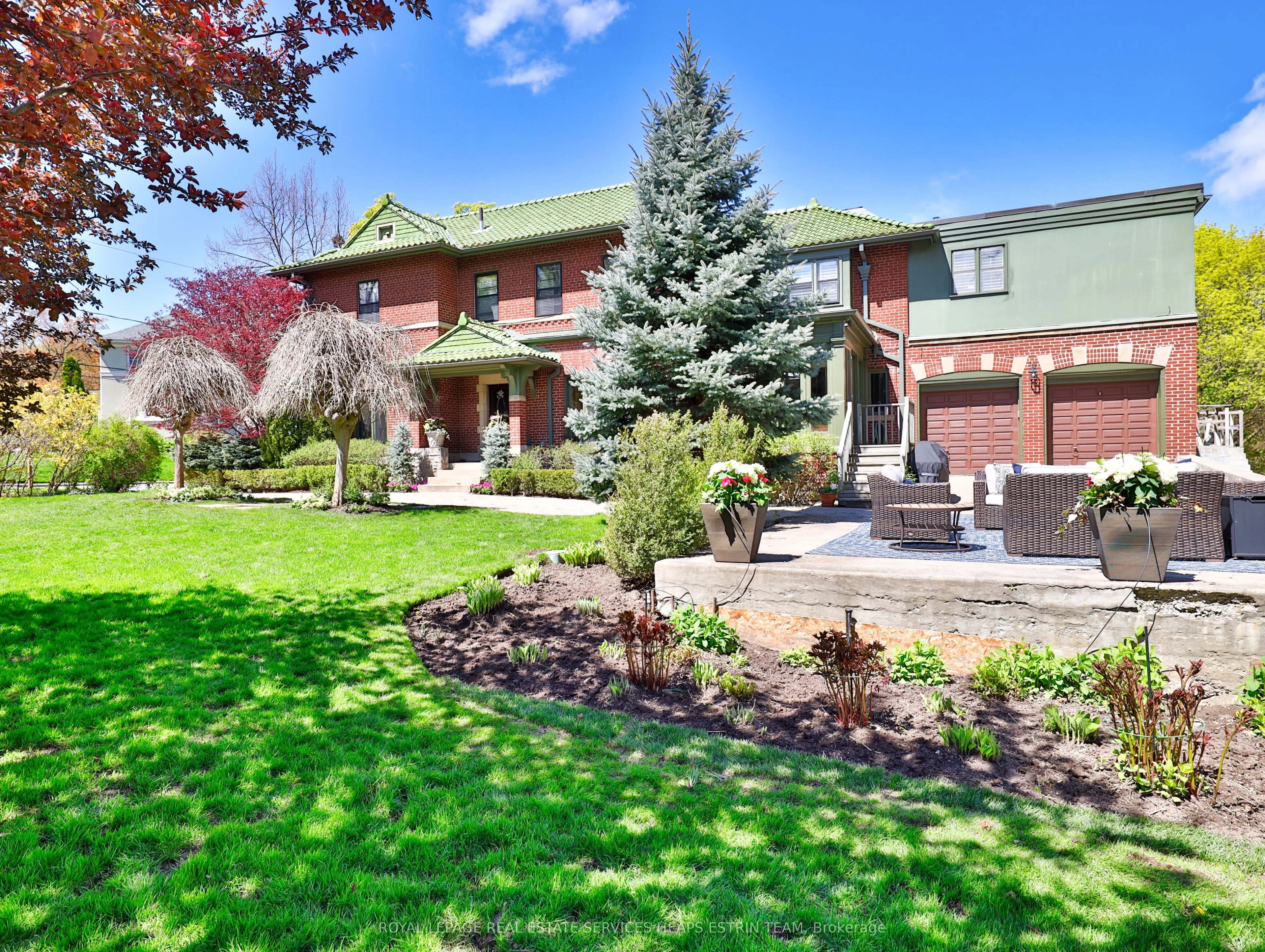 139 Hudson Drive