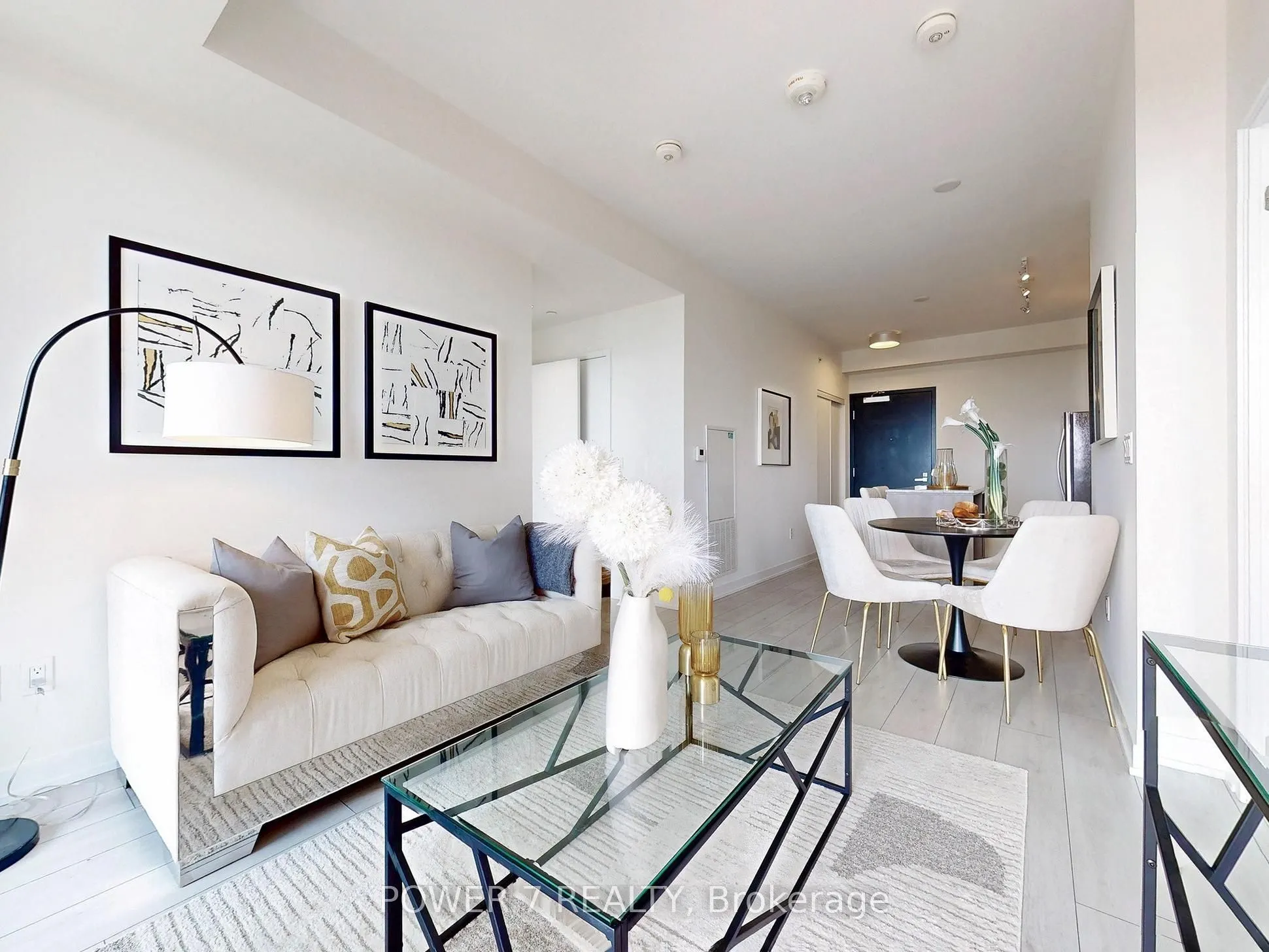 31 Tippett Road, #1110