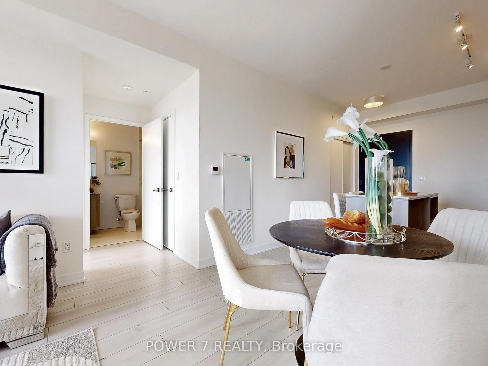 31 Tippett Road, #1110