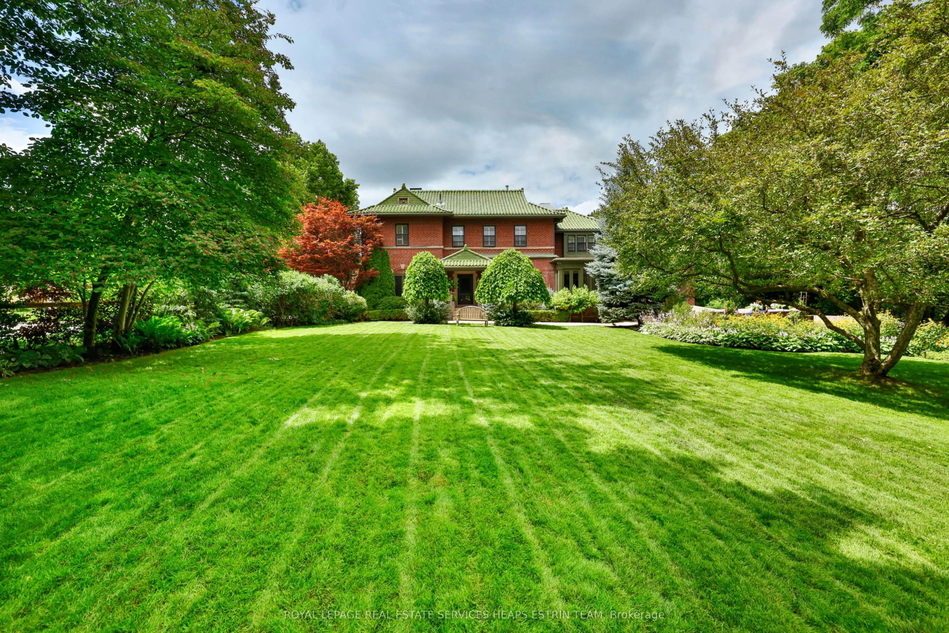 133 & 135 Hudson Drive