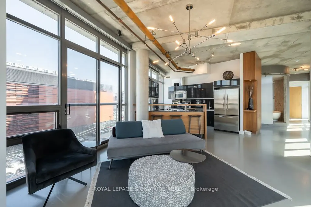 33 Mill Street, #536