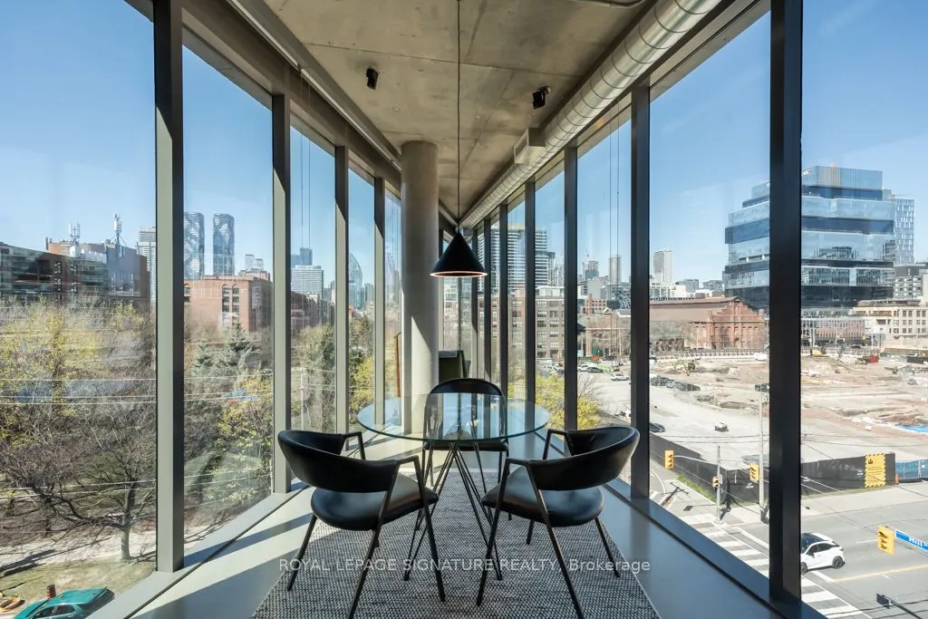 33 Mill Street, #536