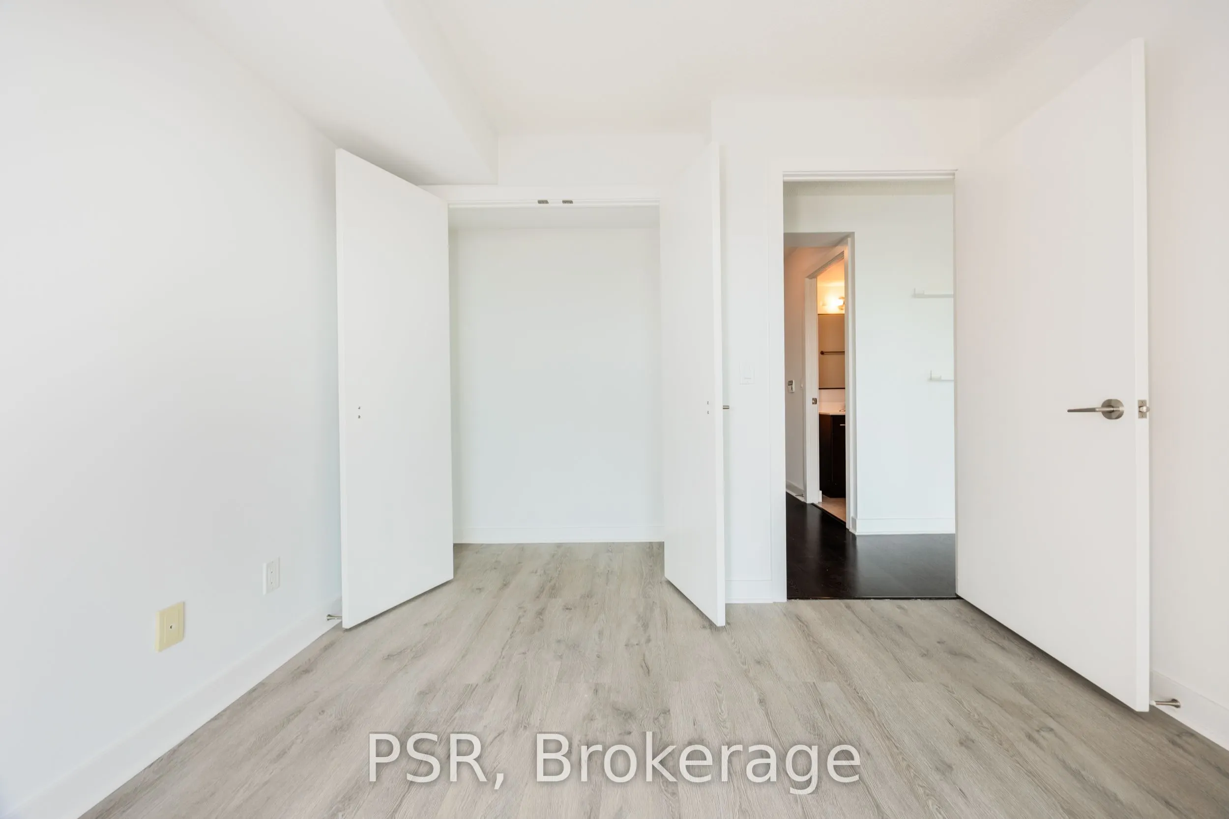 100 Western Battery Road, #803