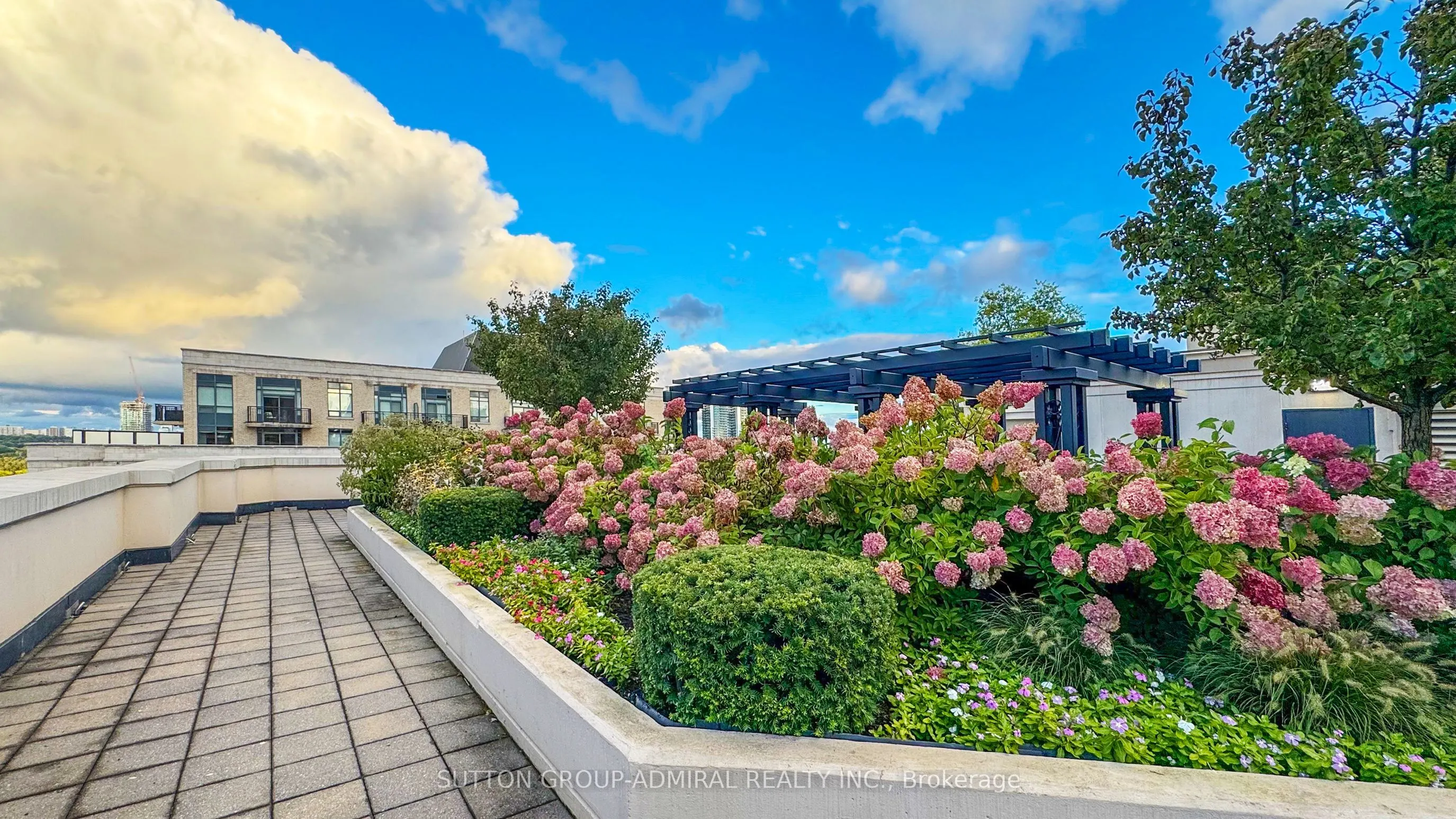 650 Sheppard Avenue E, #506