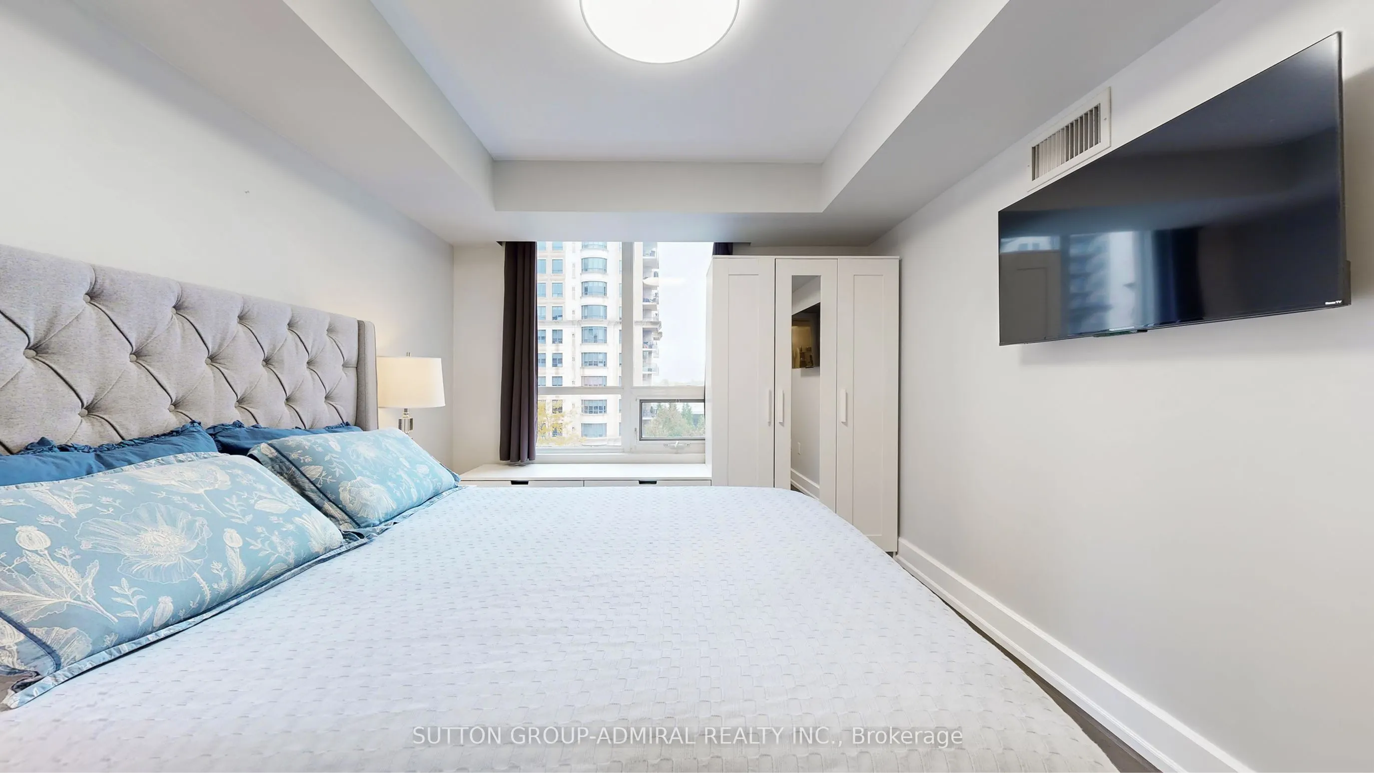 650 Sheppard Avenue E, #506