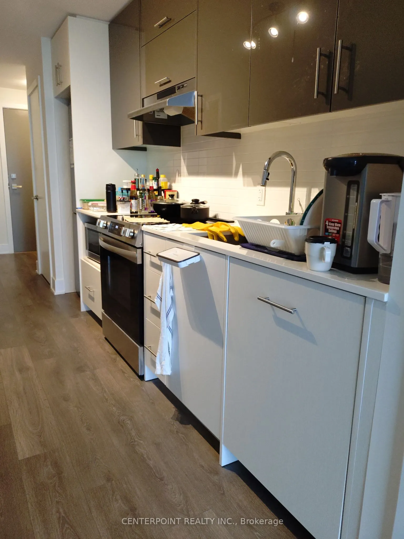188 Fairview Mall Drive, #5