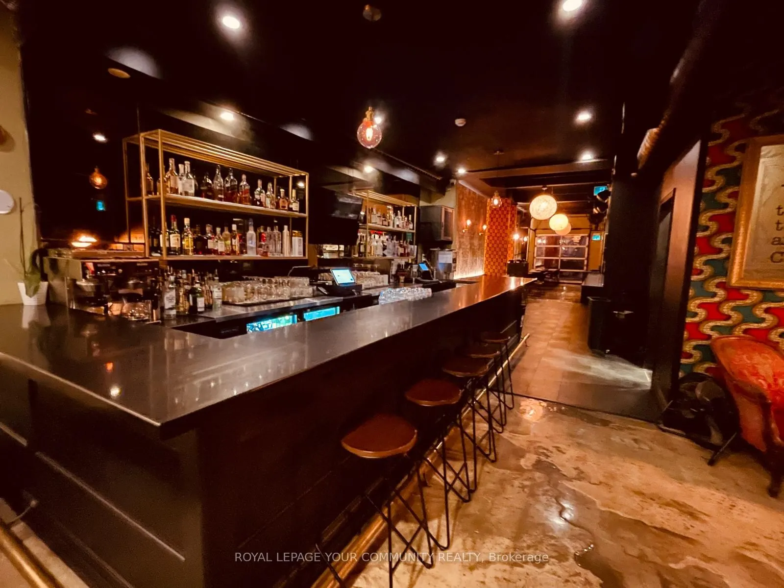 745 Queen Street
