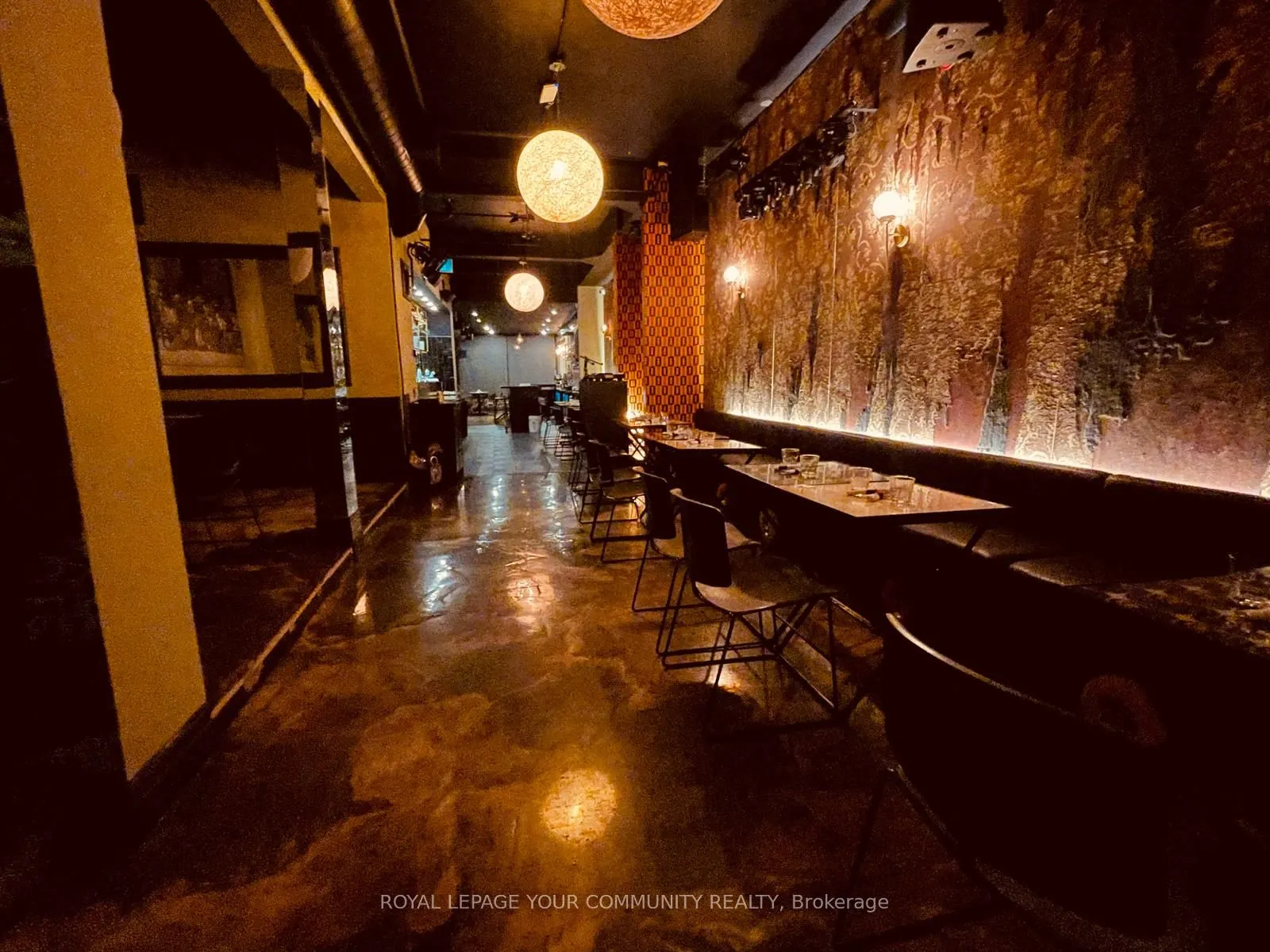 745 Queen Street