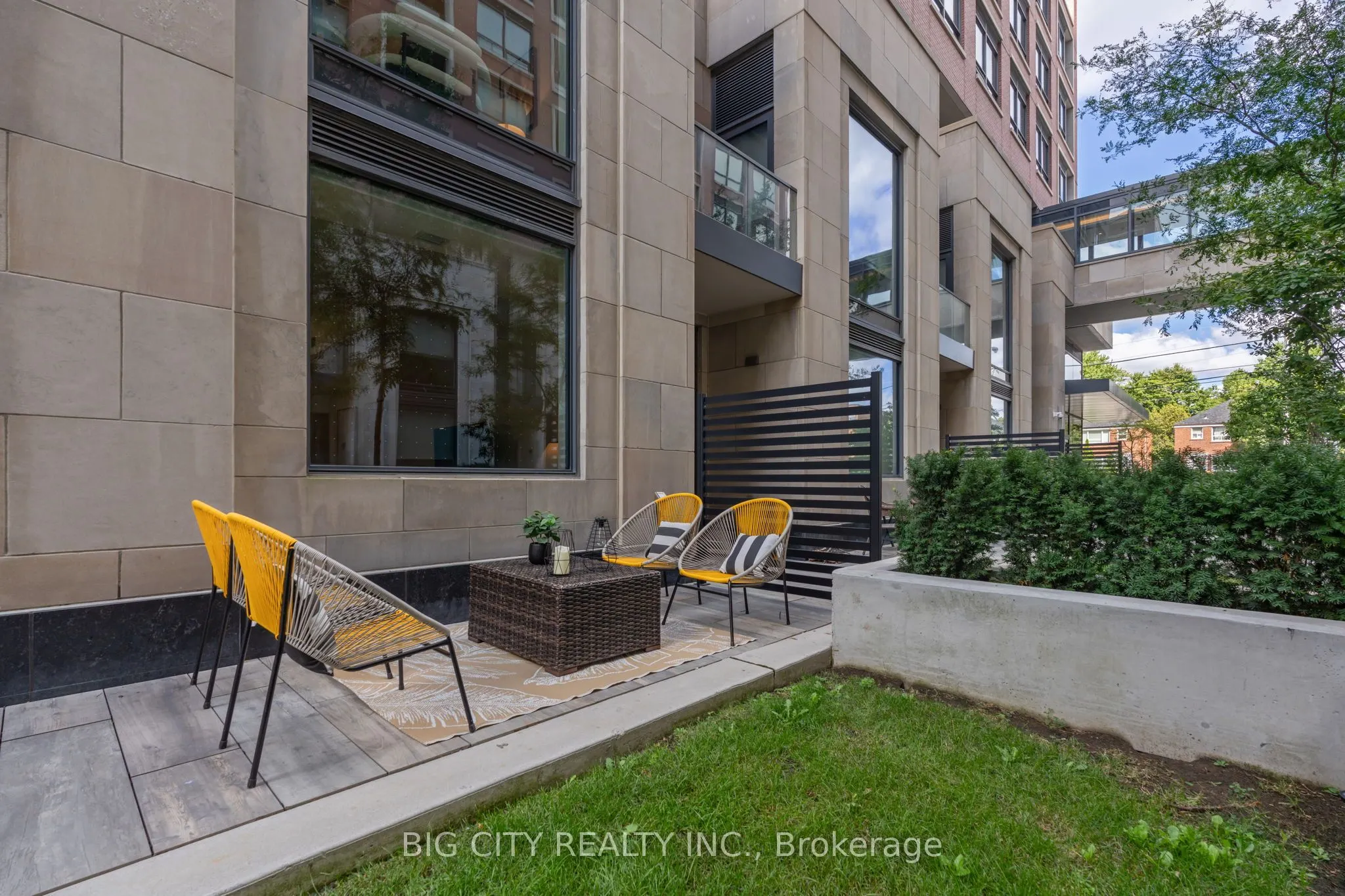 33 Frederick Todd Way, #TH03