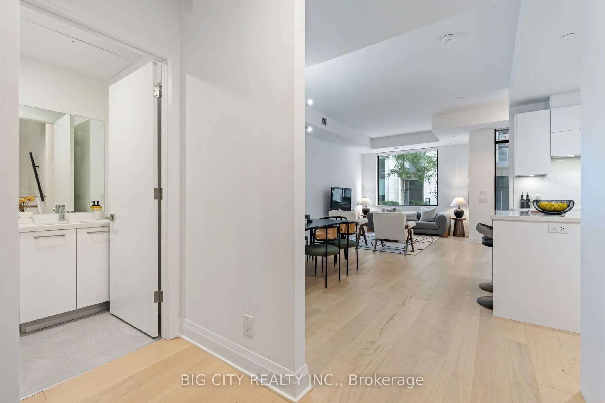 33 Frederick Todd Way, #TH03
