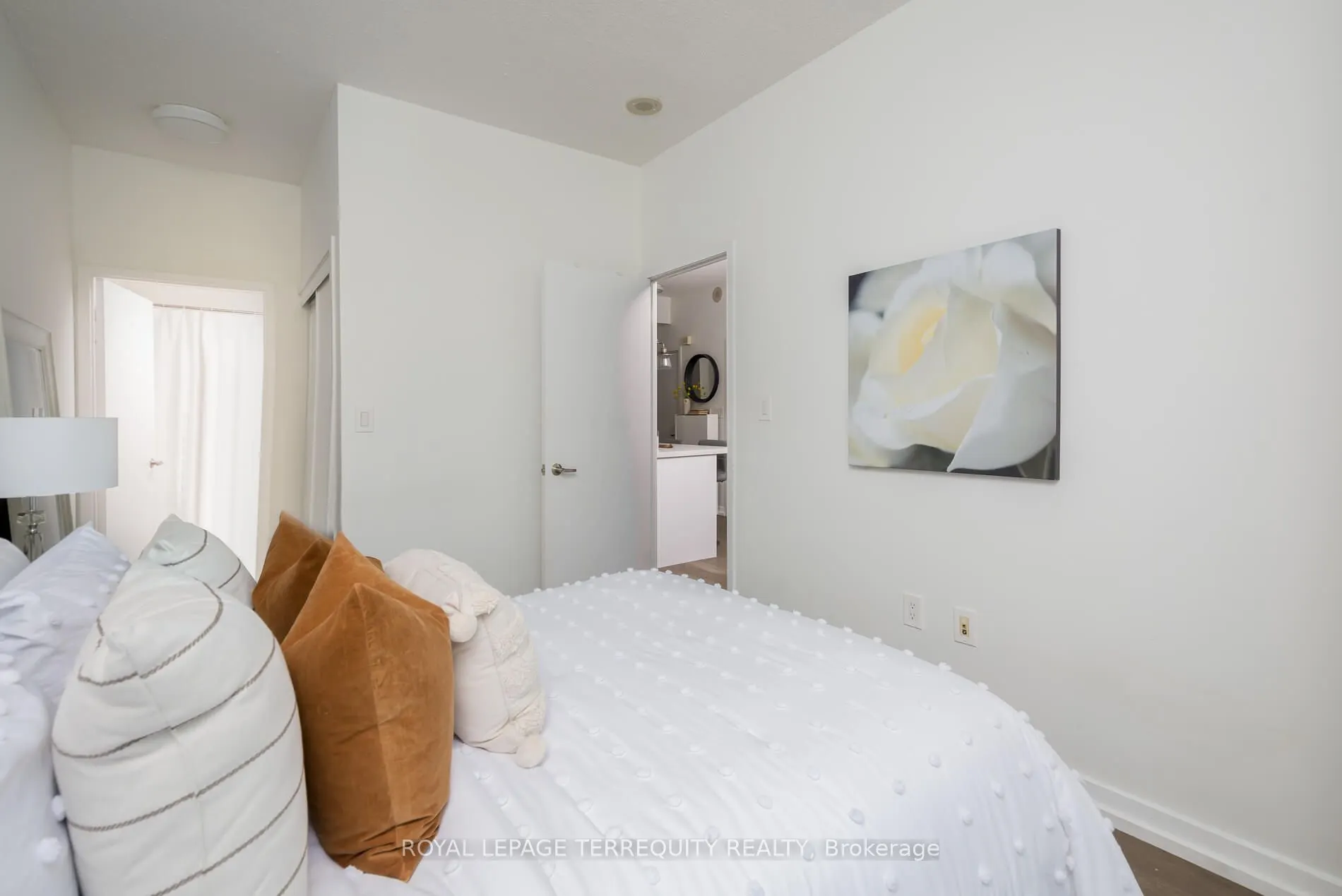 25 Capreol Court, #303