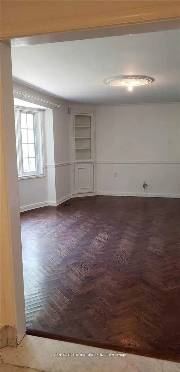 7 Mildenhall Road