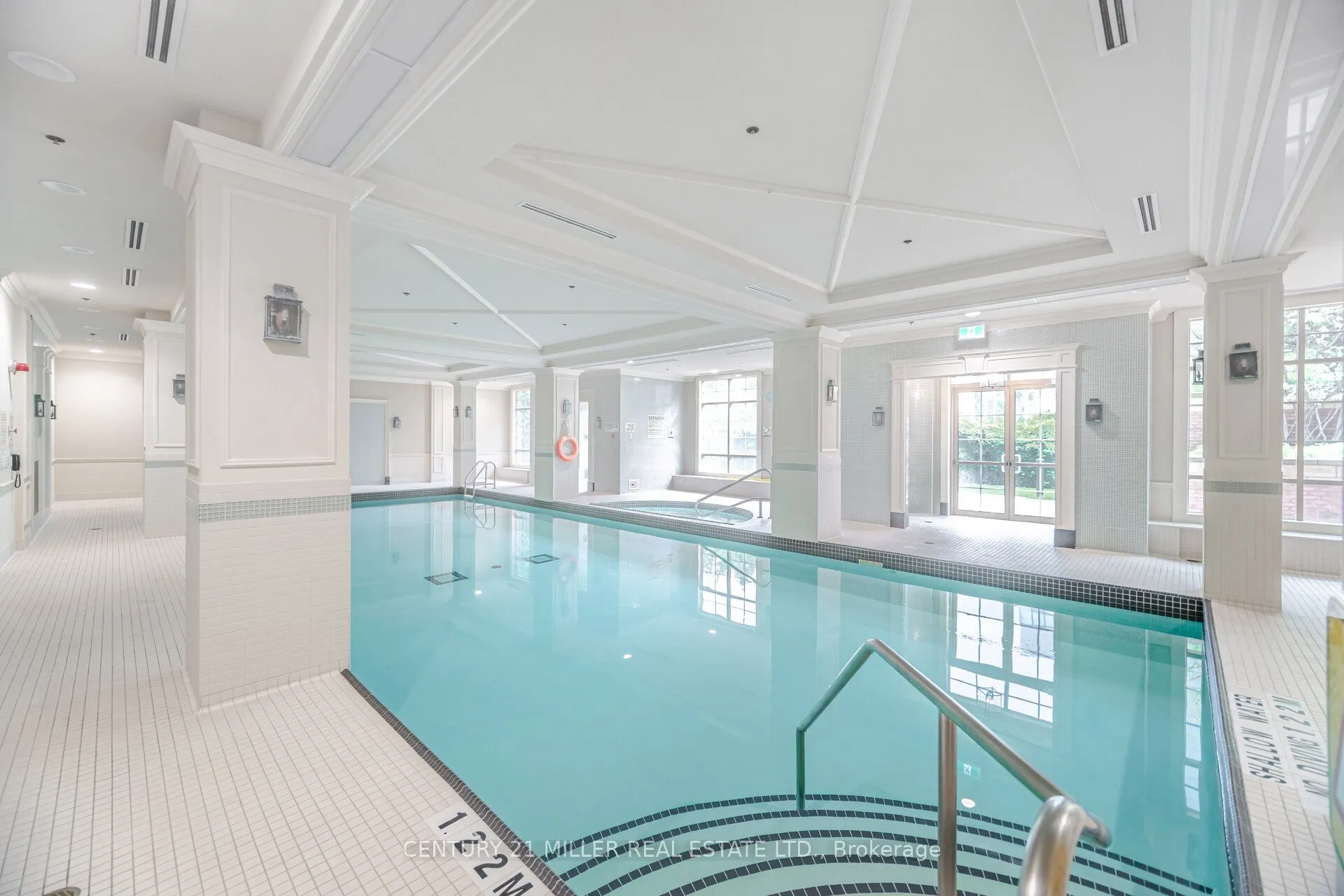 21 Burkebrook Place, #515