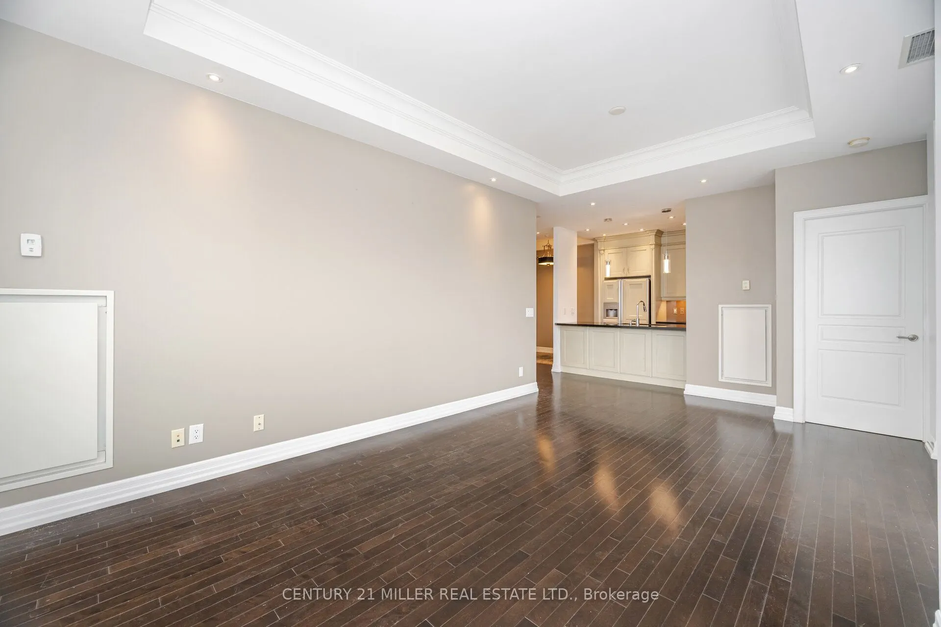 21 Burkebrook Place, #515