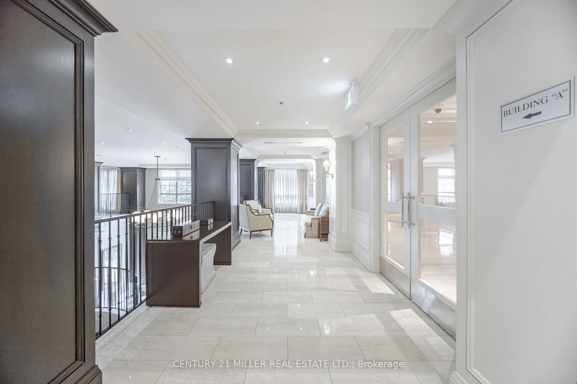 21 Burkebrook Place, #515