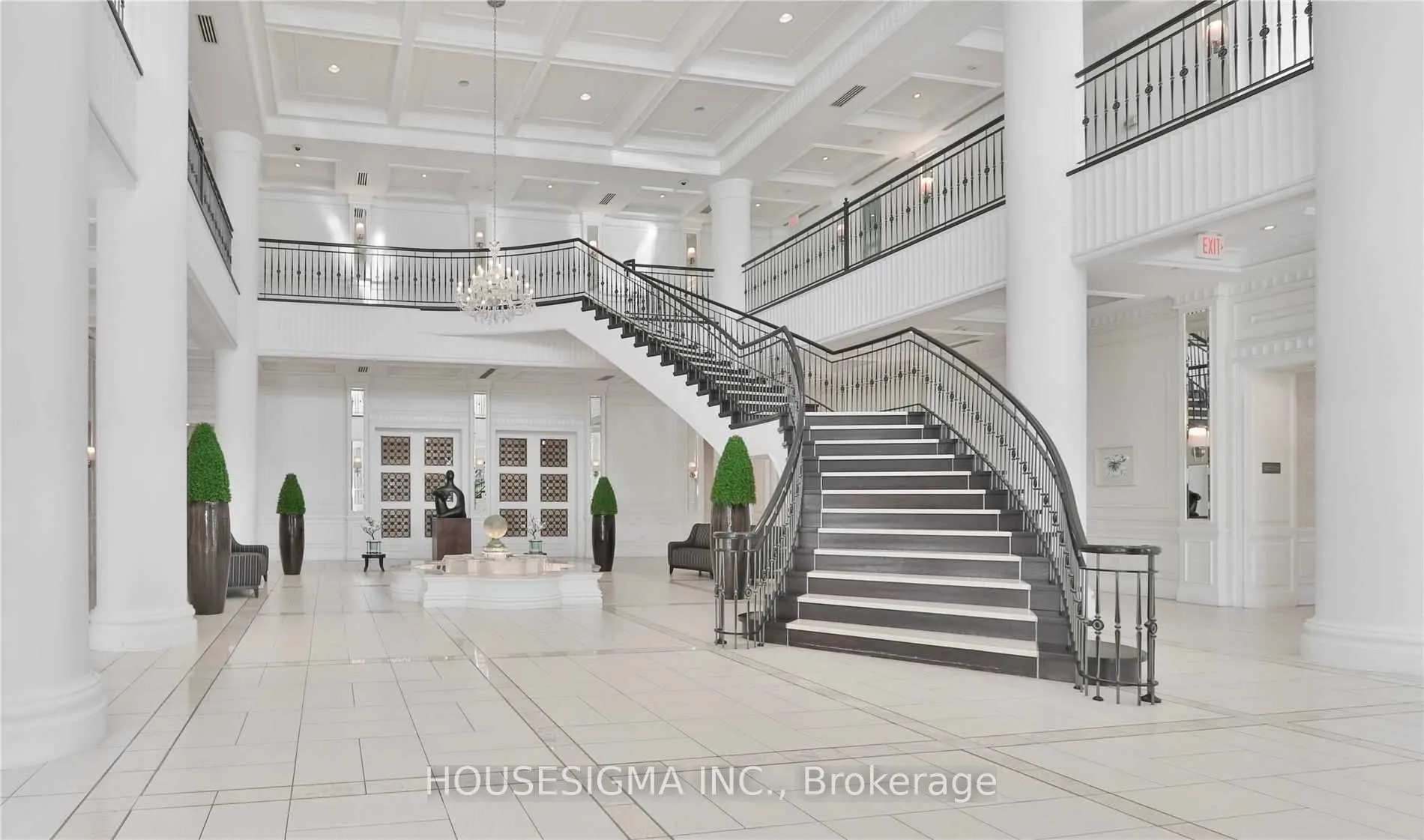 25 Greenview Avenue, #1826