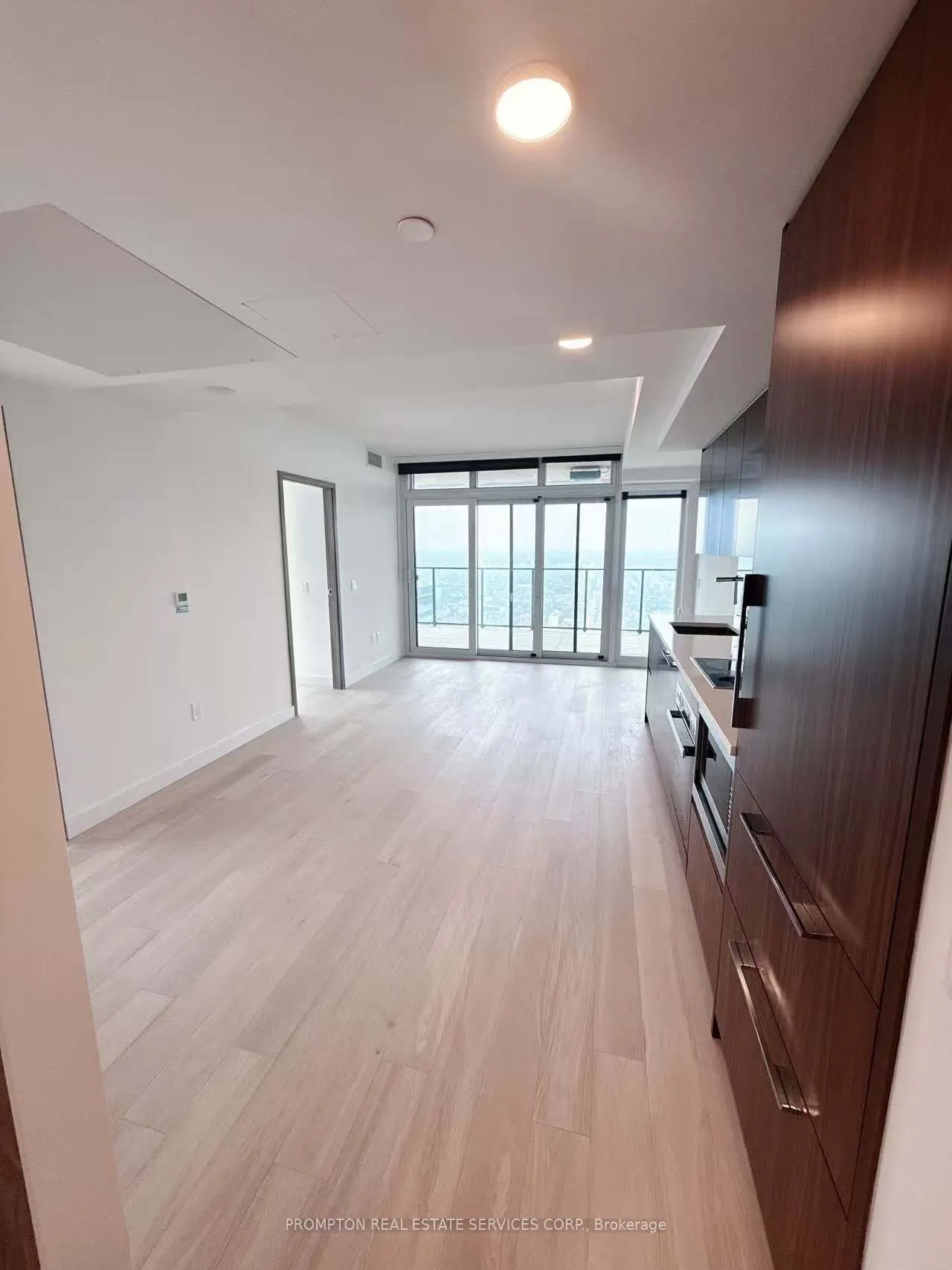3 Concord Cityplace Way, #7302