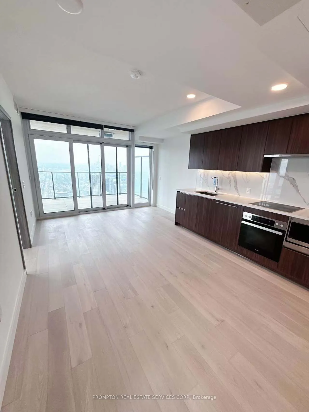 3 Concord Cityplace Way, #7302