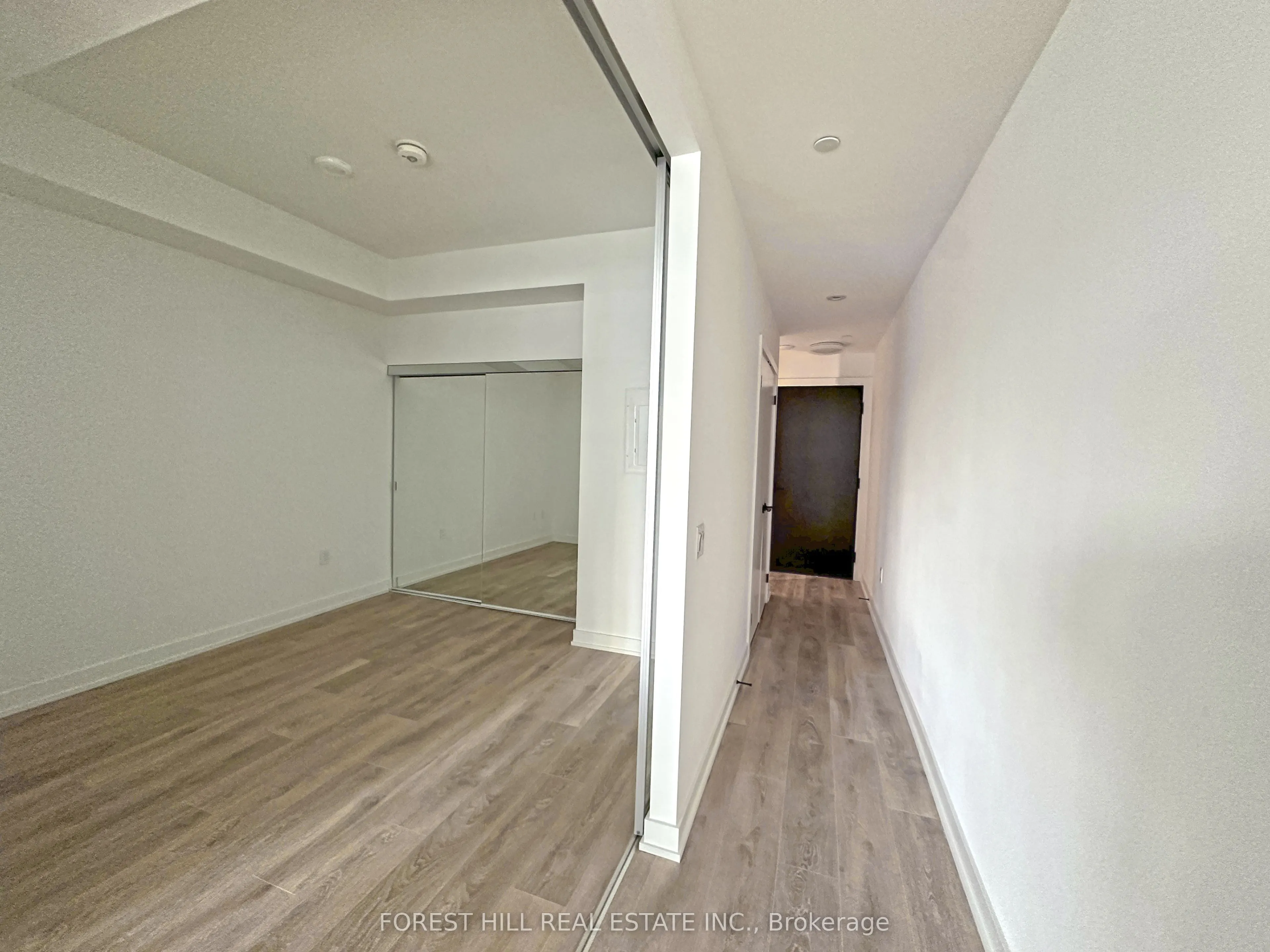 117 Broadway Avenue, #204