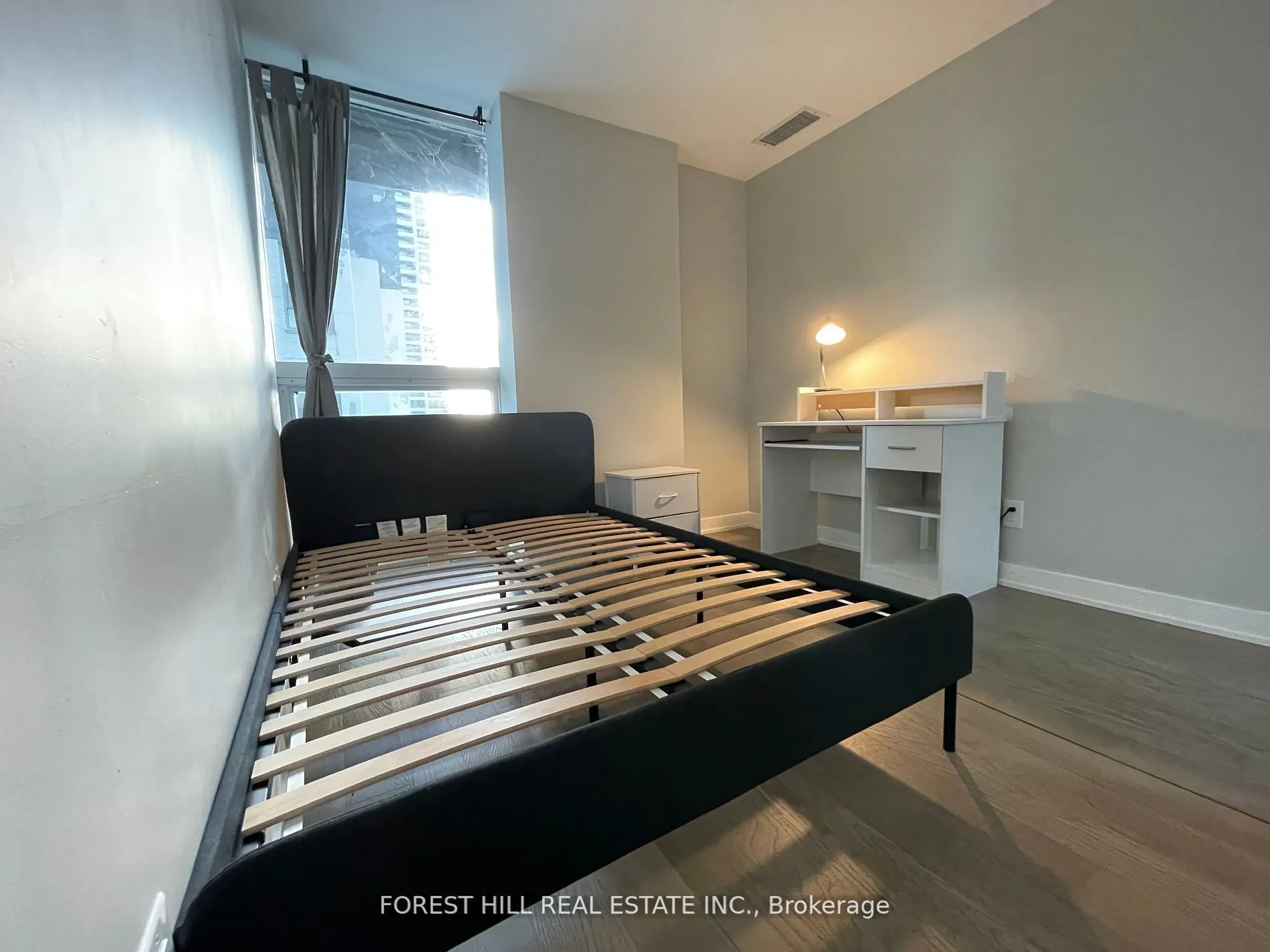 17 Dundonald Street, #1202