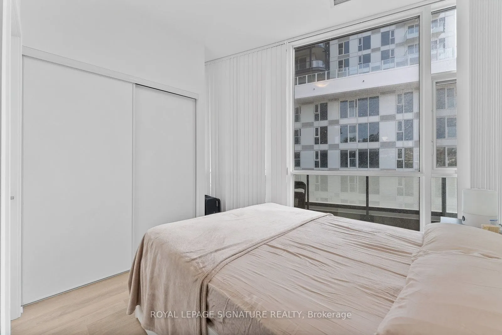 50 Ordnance Street, #407