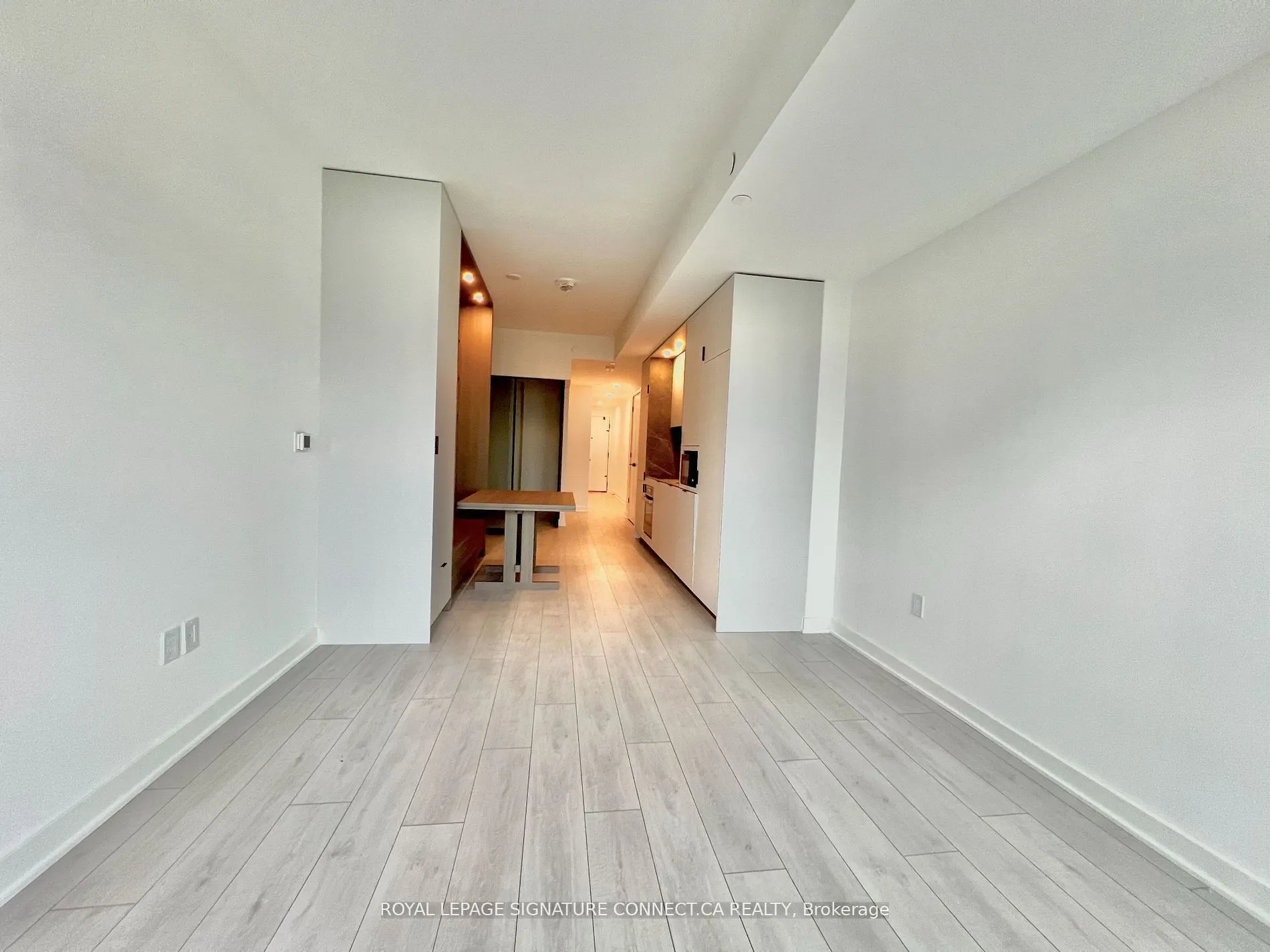 55 Charles Street E, #2605