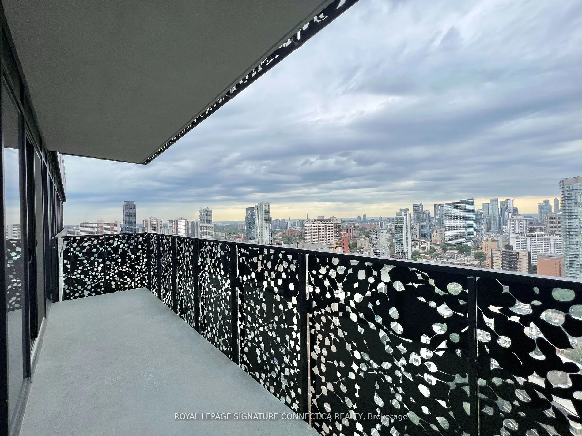 55 Charles Street E, #2605