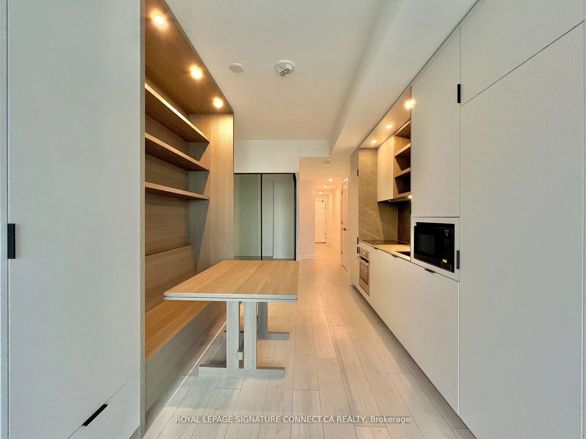 55 Charles Street E, #2605