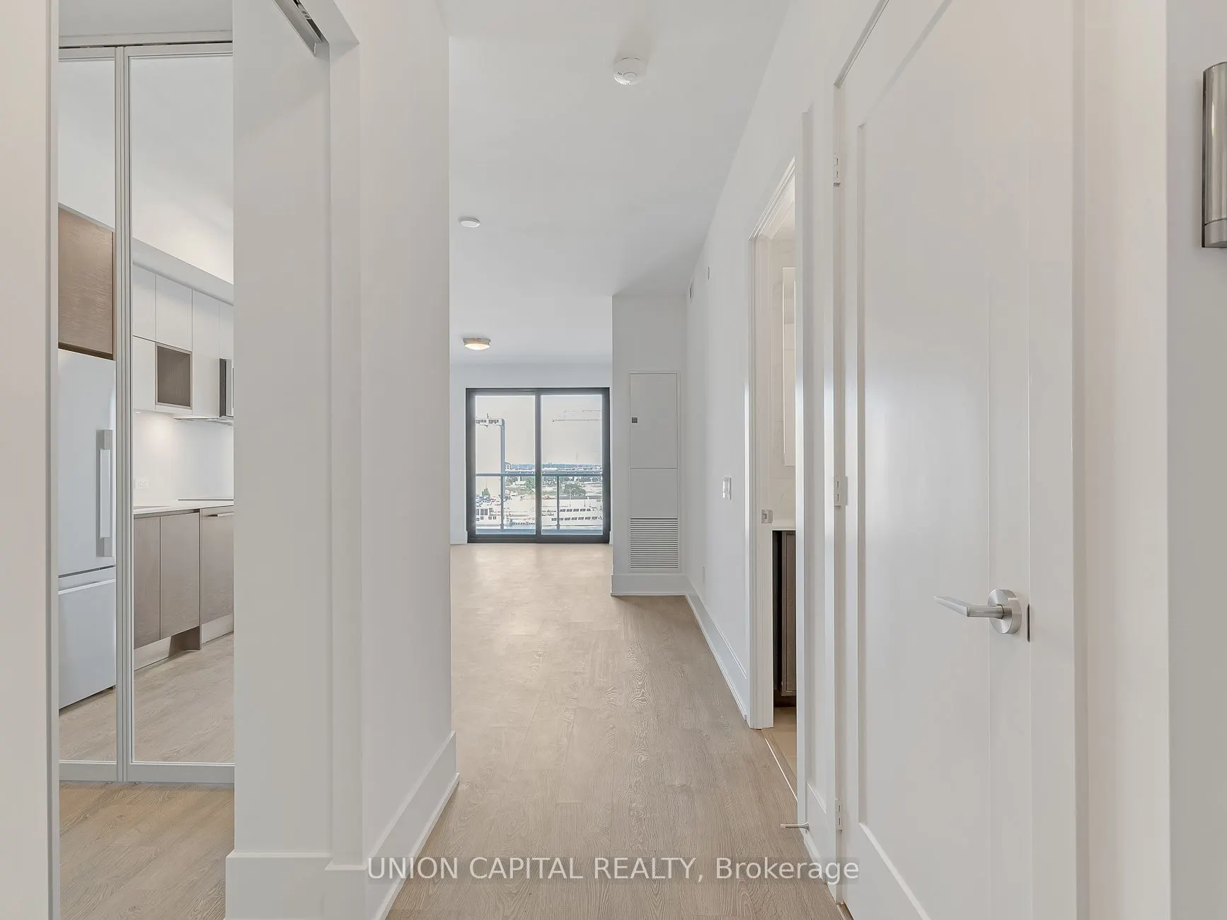 118 Merchants Wharf Avenue, #418