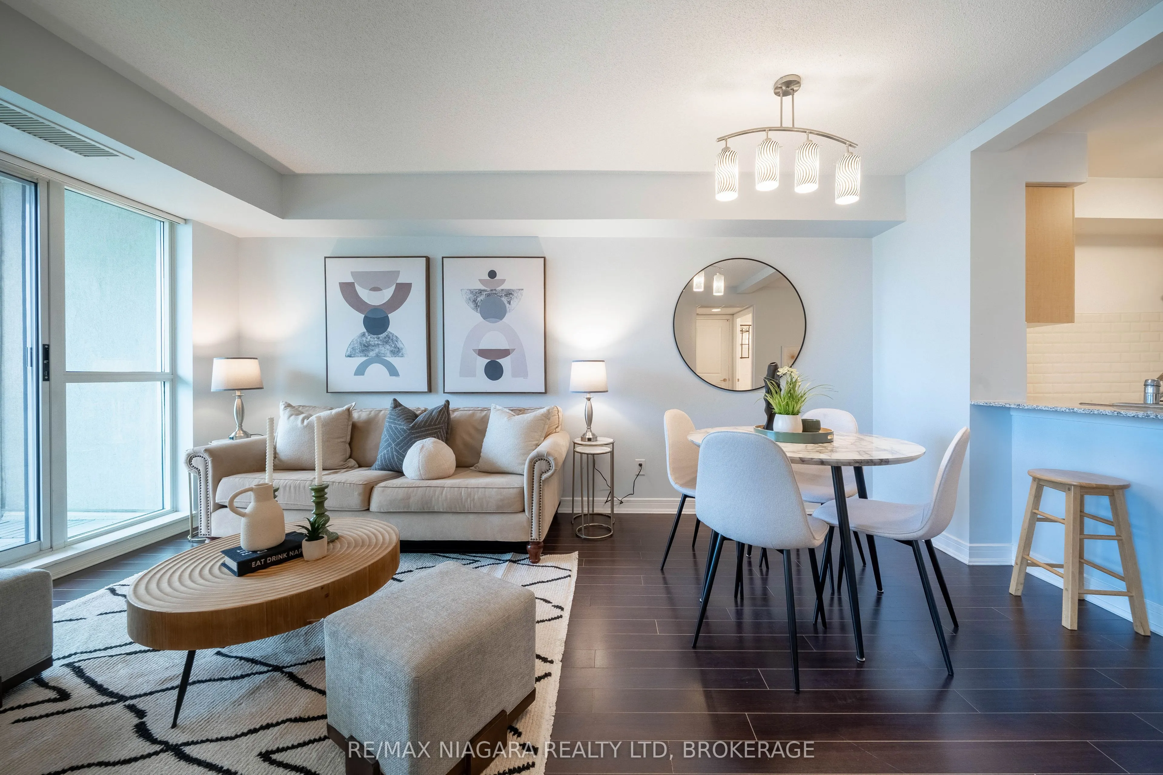 31 Bales Avenue, #1116