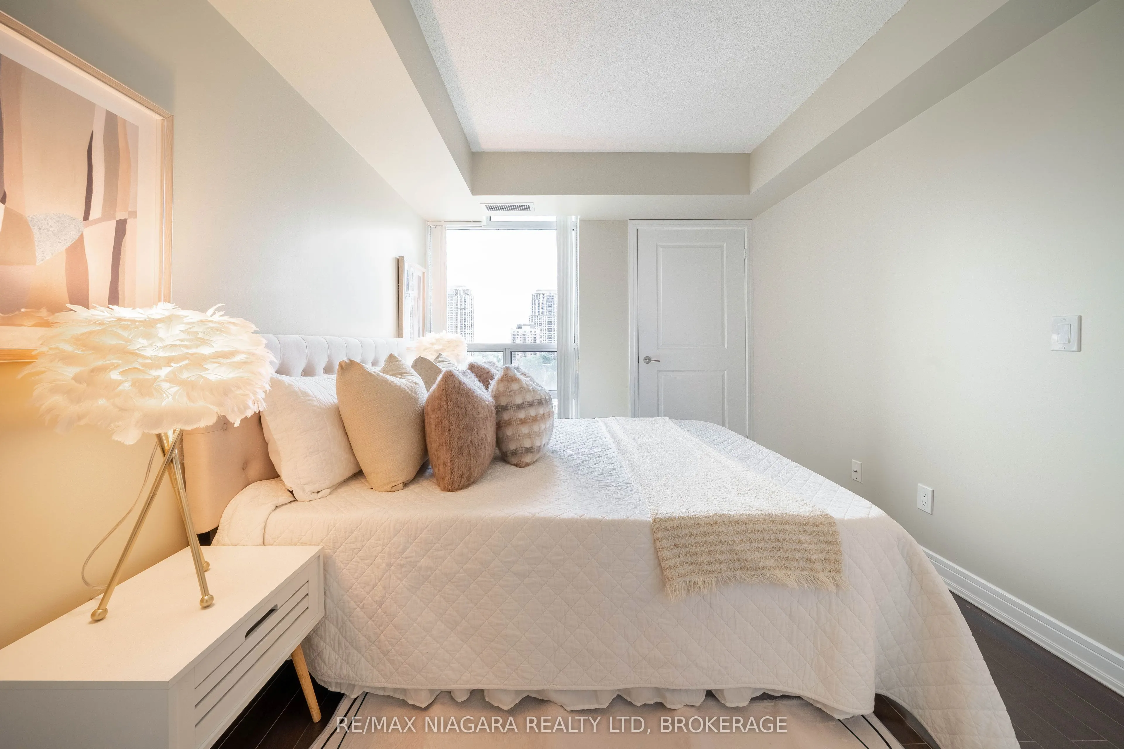 31 Bales Avenue, #1116