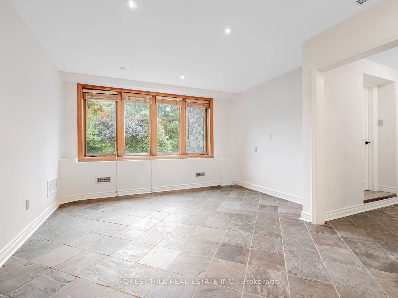 54 Plymbridge Road